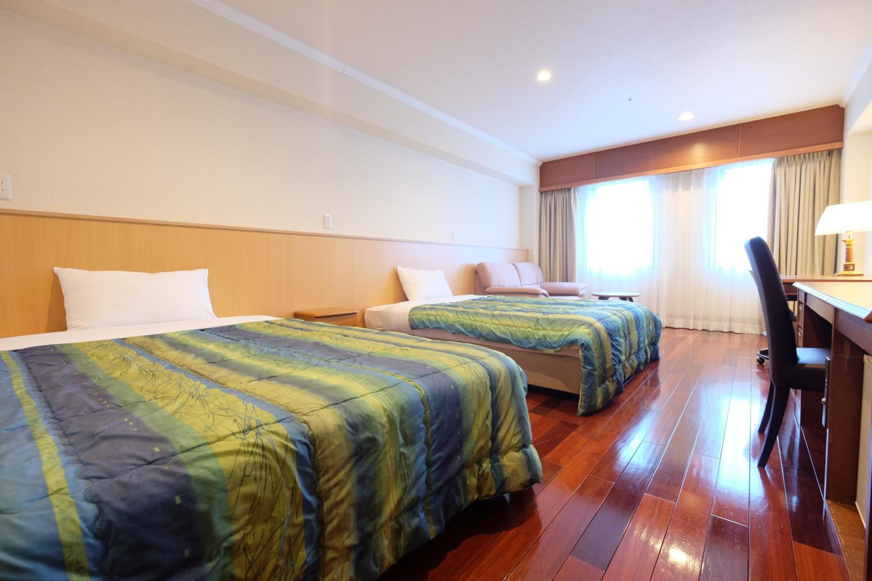 Standard Twin Room - Non-Smoking - Photo 3