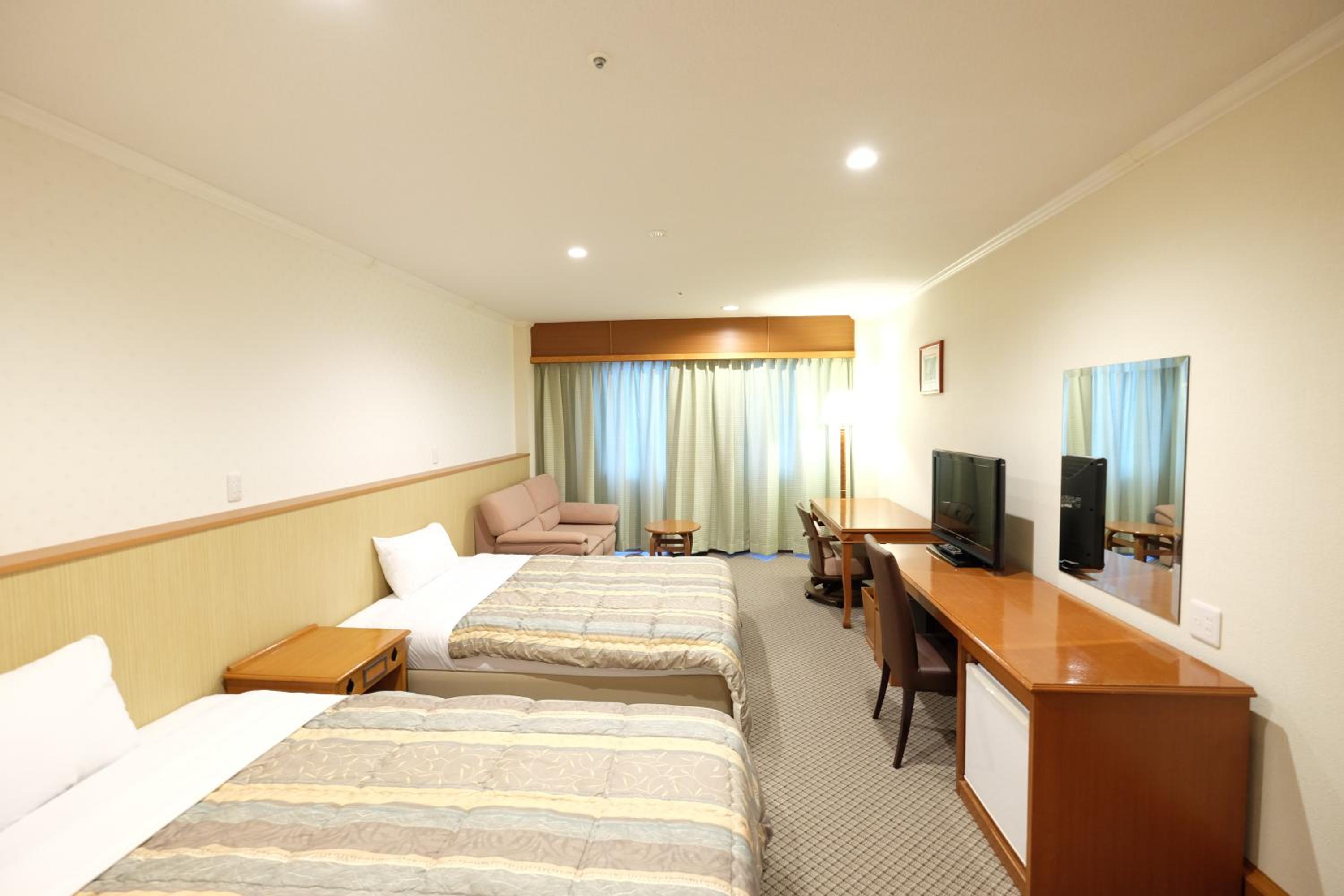 Standard Twin Room - Non-Smoking - Photo 5