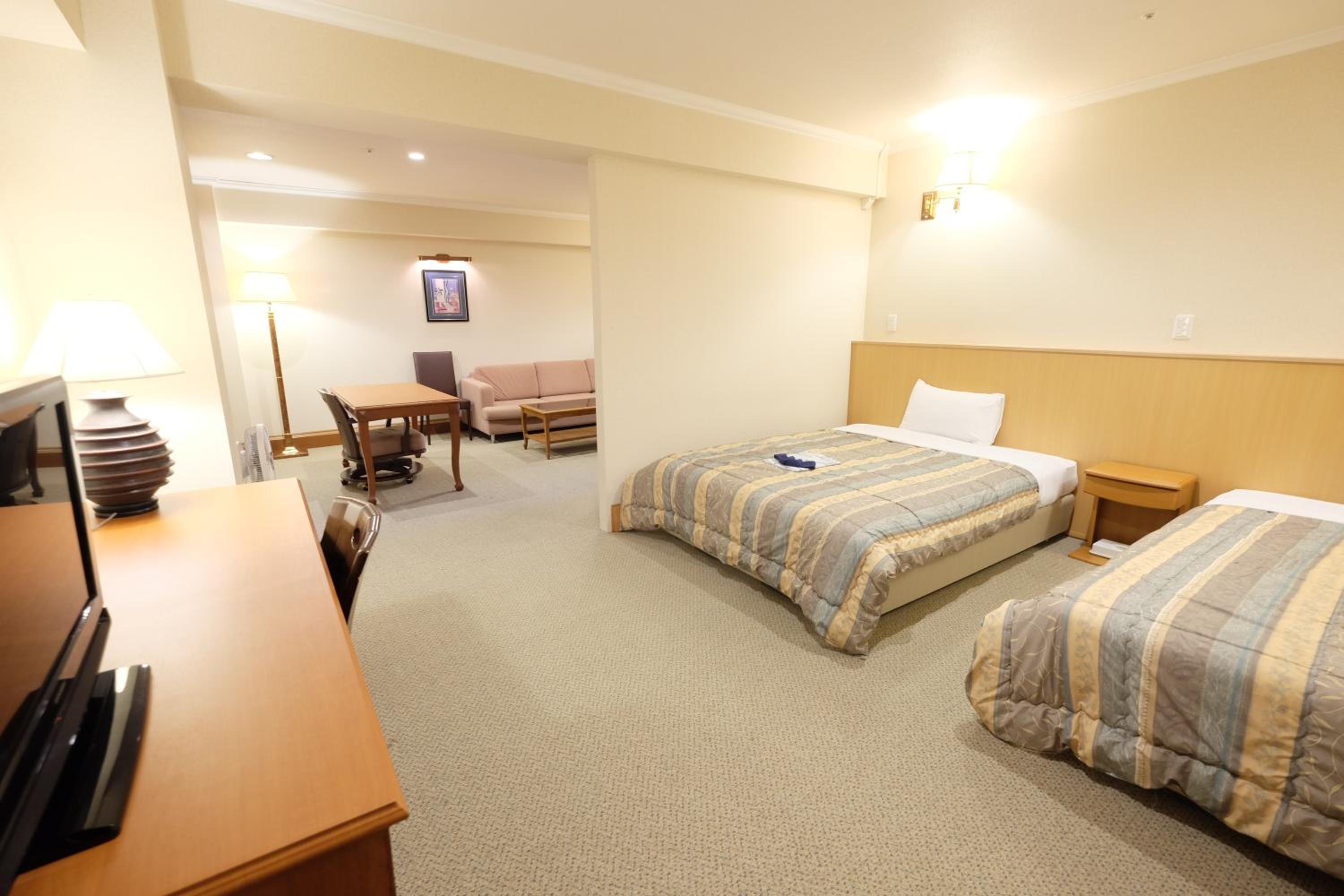 Superior Twin Room - Non-Smoking - Photo 5