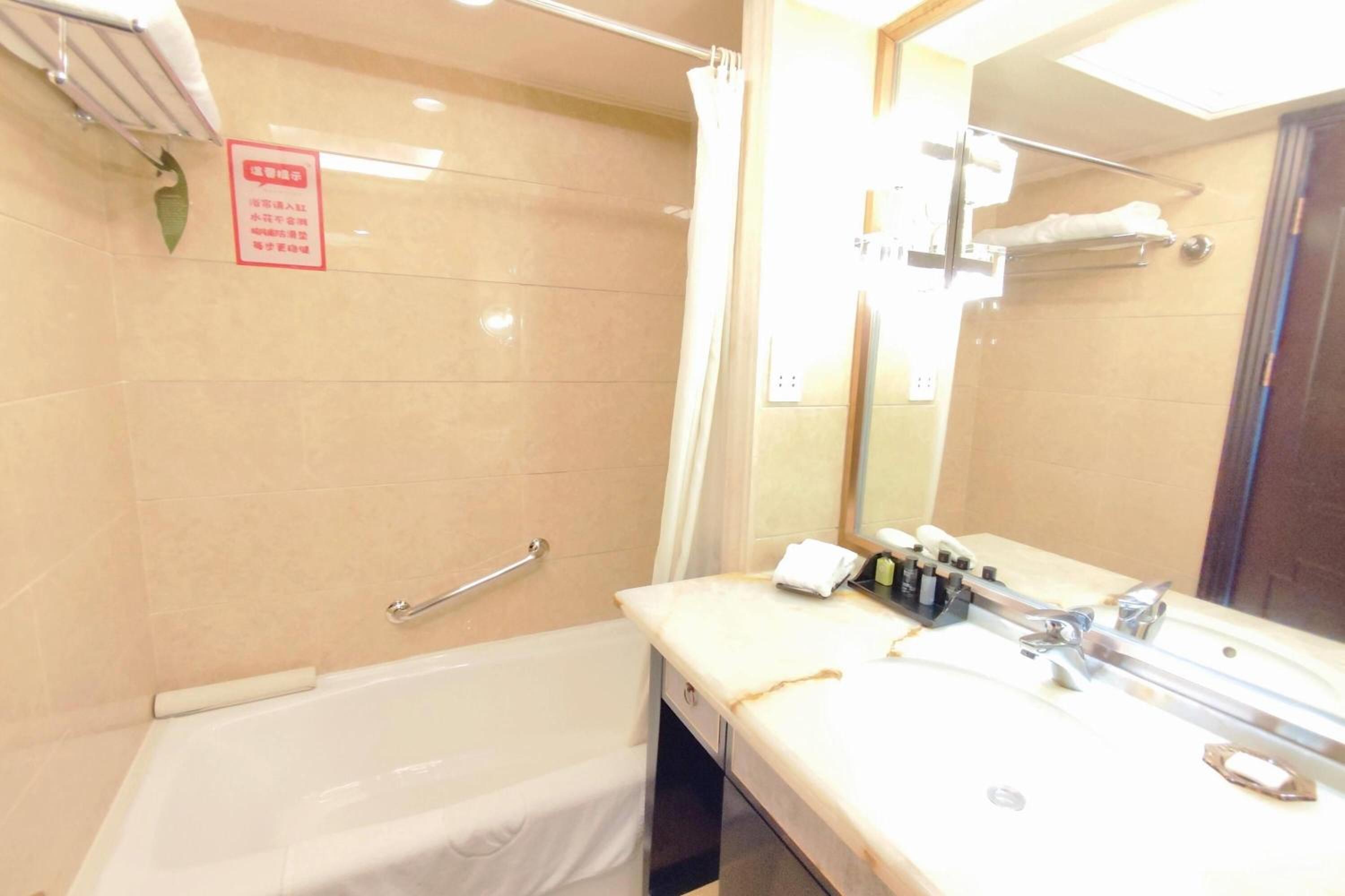 Club Suite - Photo 5