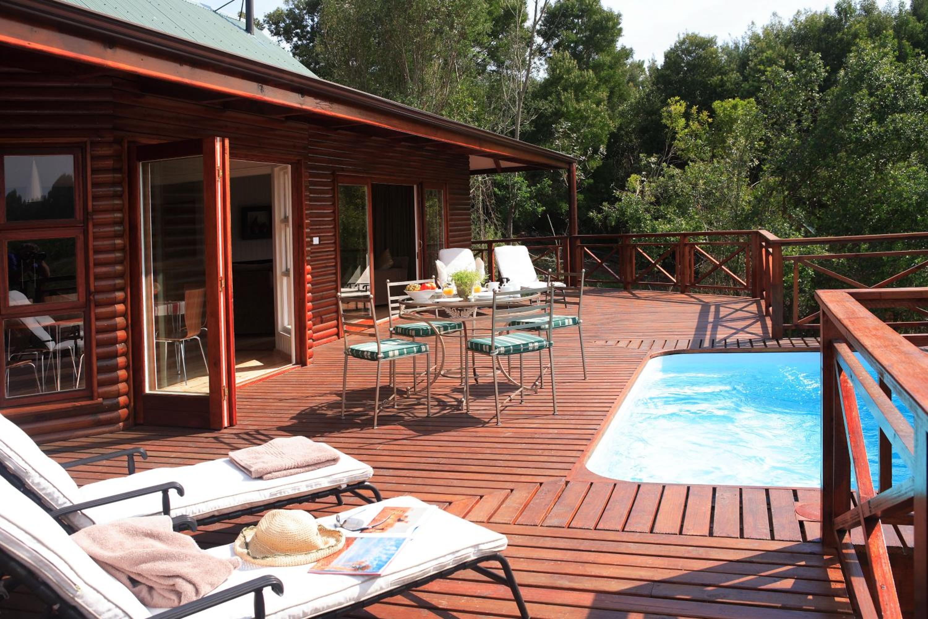 Luxury Two-Bedroom Chalet with Private Pool - Photo 3