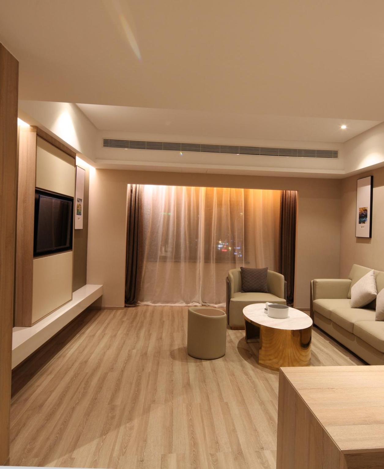 Standard Suite