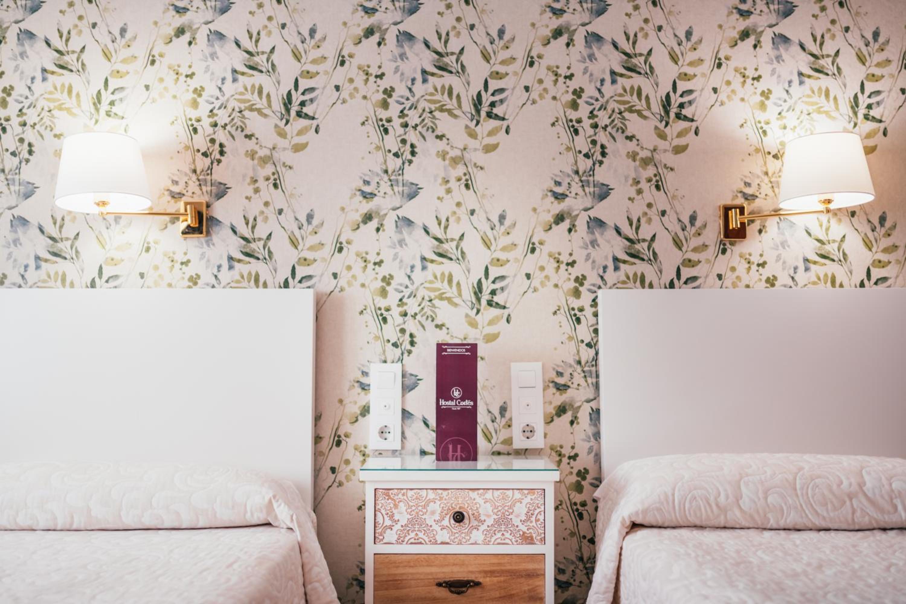 Superior Twin Room - Photo 1