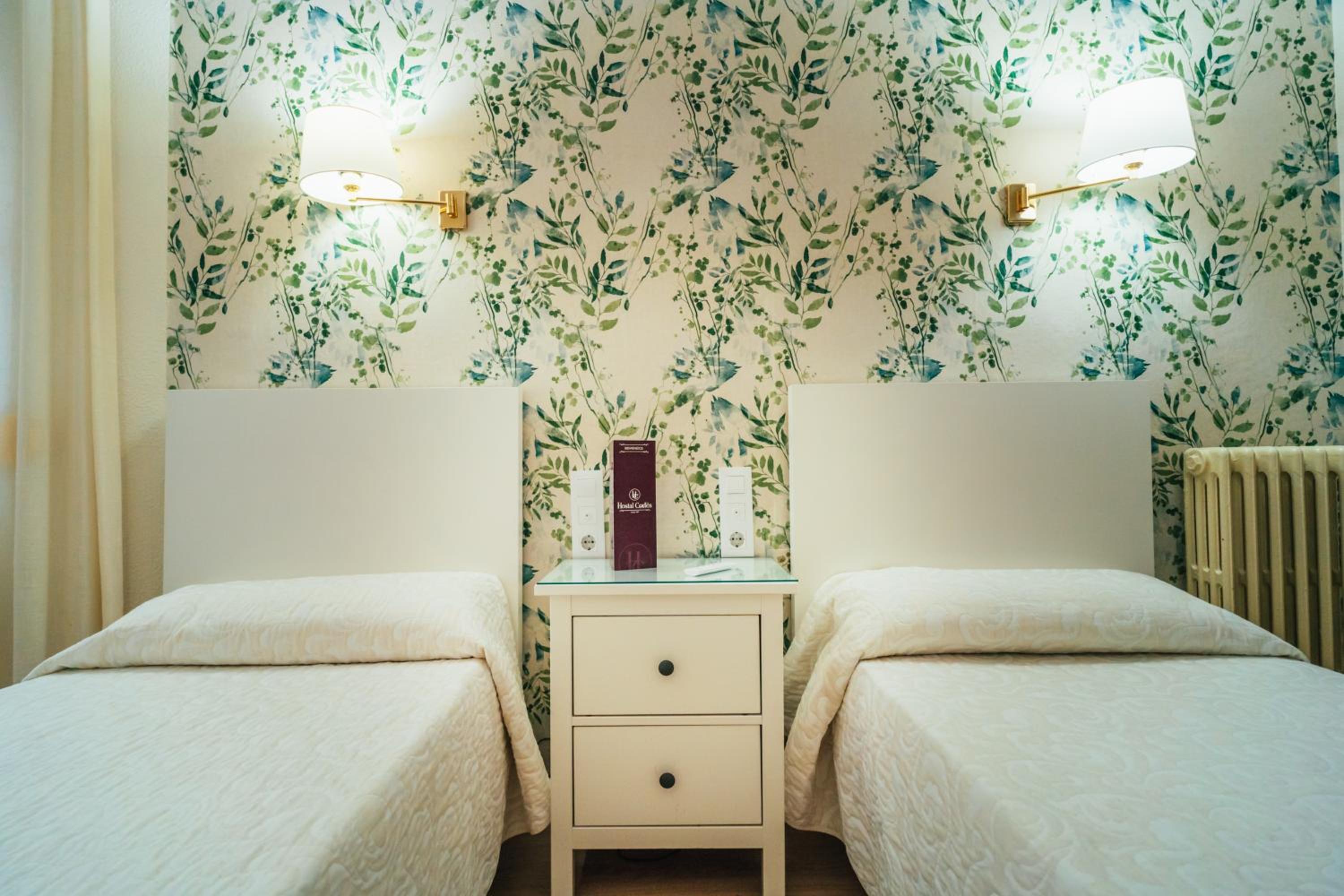 Superior Twin Room - Photo 8