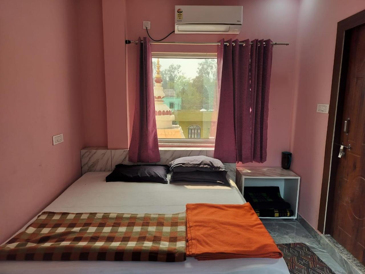 Double or Twin Room with Mountain View photo 1