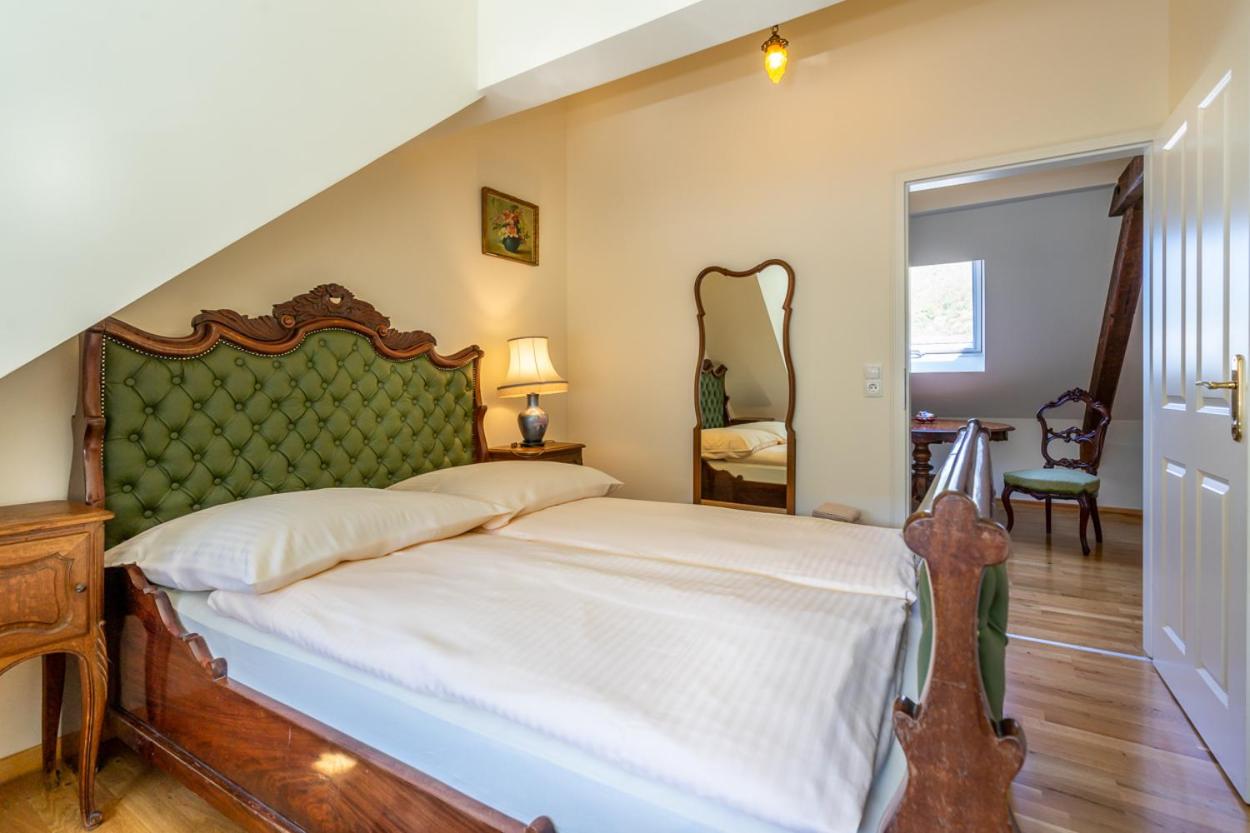 Three-Bedroom Apartment - High Floor