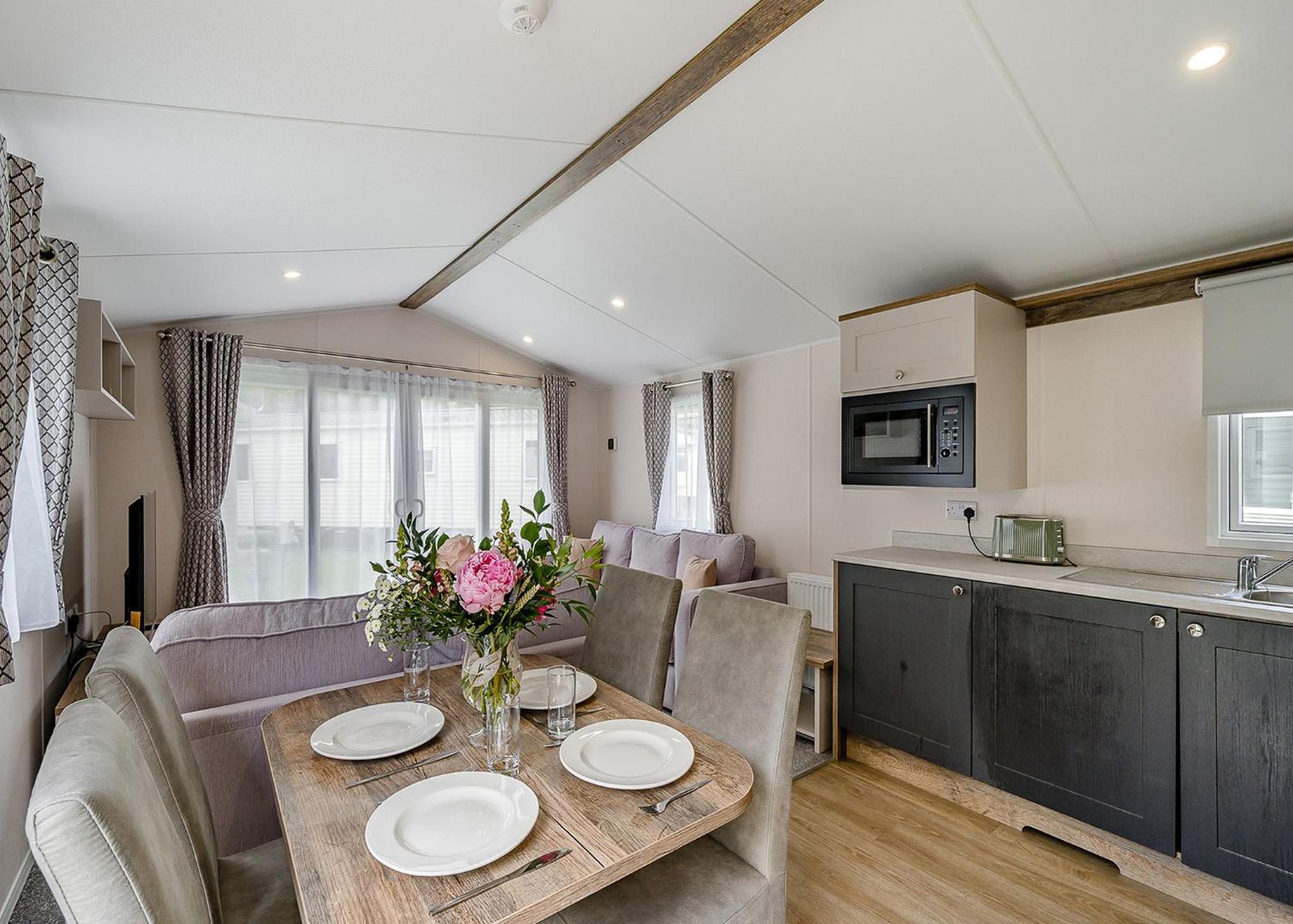 Mobile Home 5 photo 1