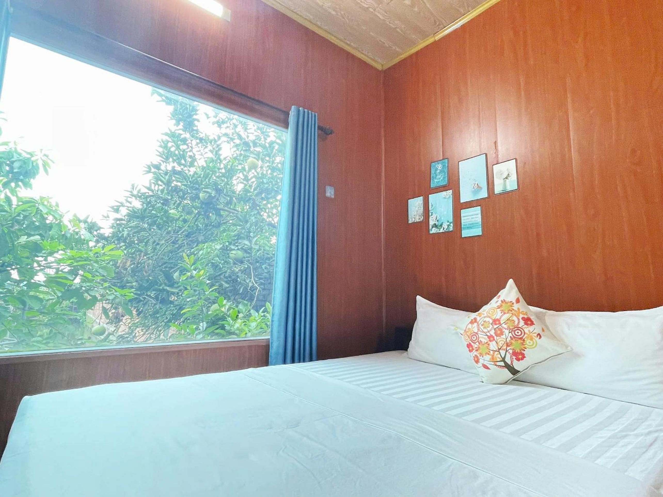 Double Room with Lake View photo 2