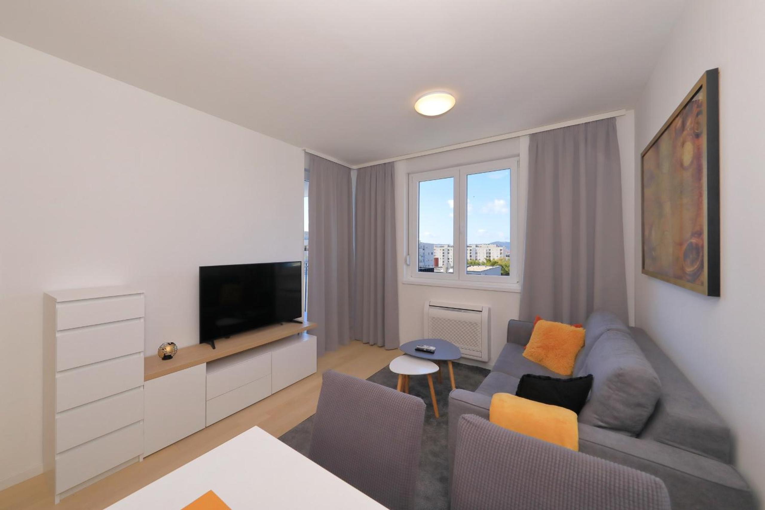 Apartment with Balcony