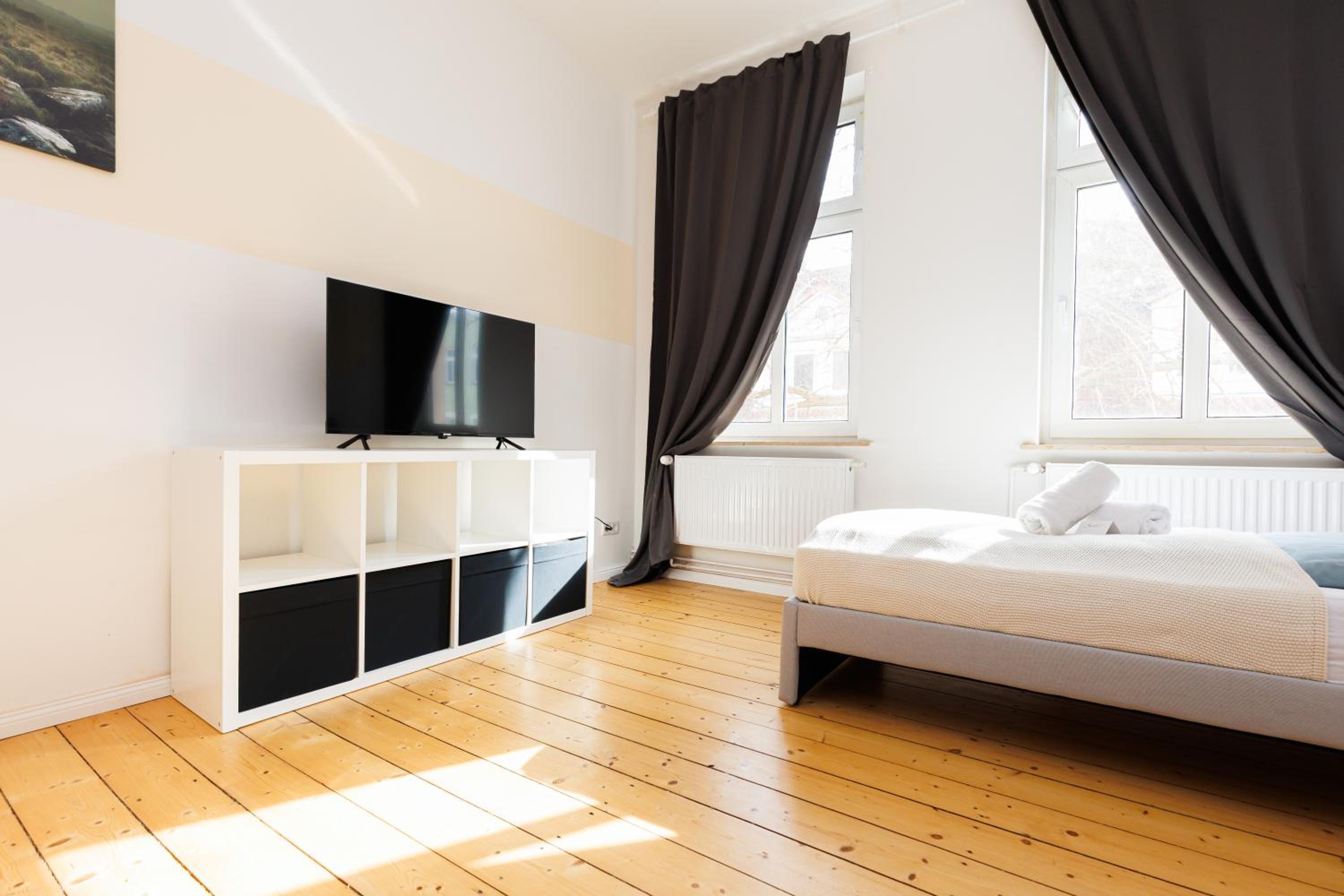 Three-Bedroom Deluxe Apartment photo 2