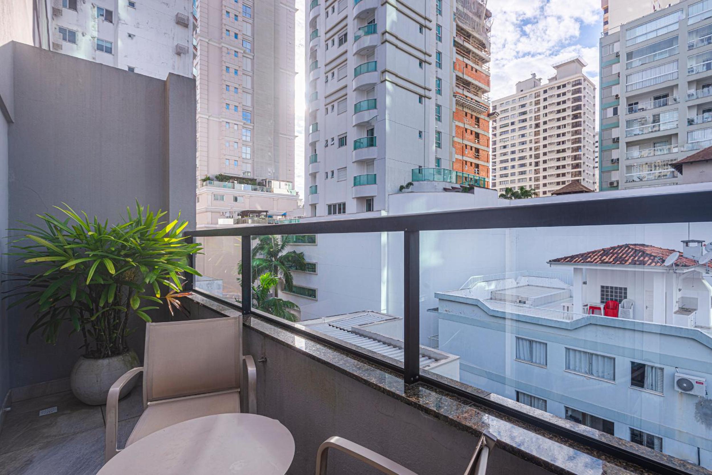 Standard Suite with Balcony photo 3