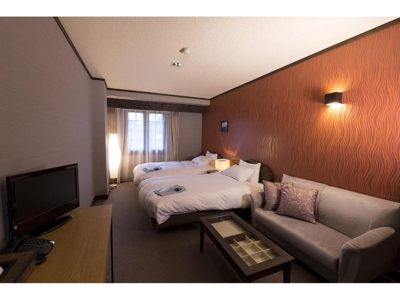 Twin Room - Main Building - Nonsmoking