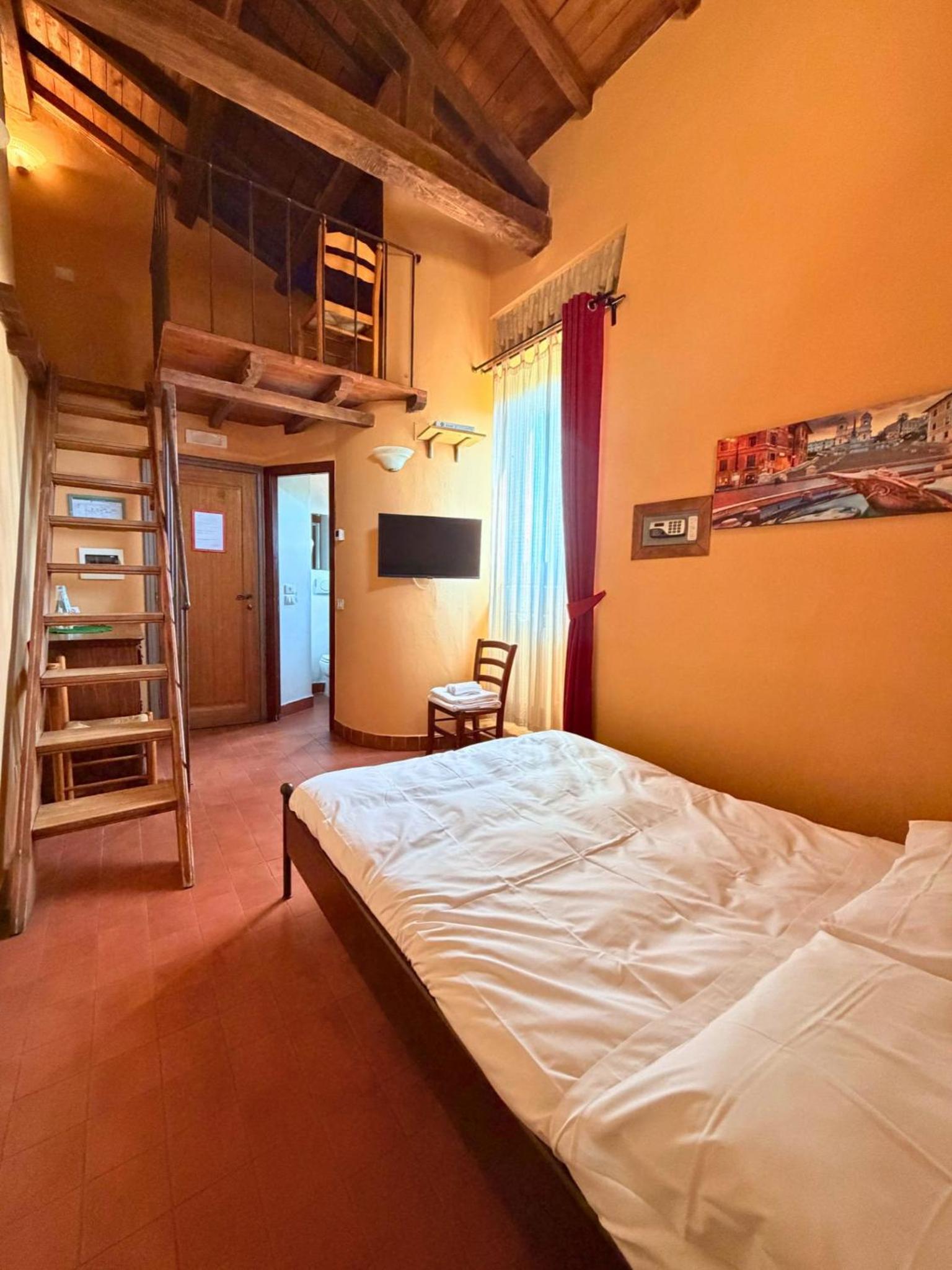 Quadruple Room photo 3