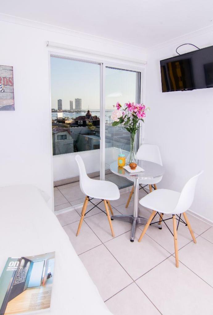 Deluxe Double Room with Balcony and Sea View