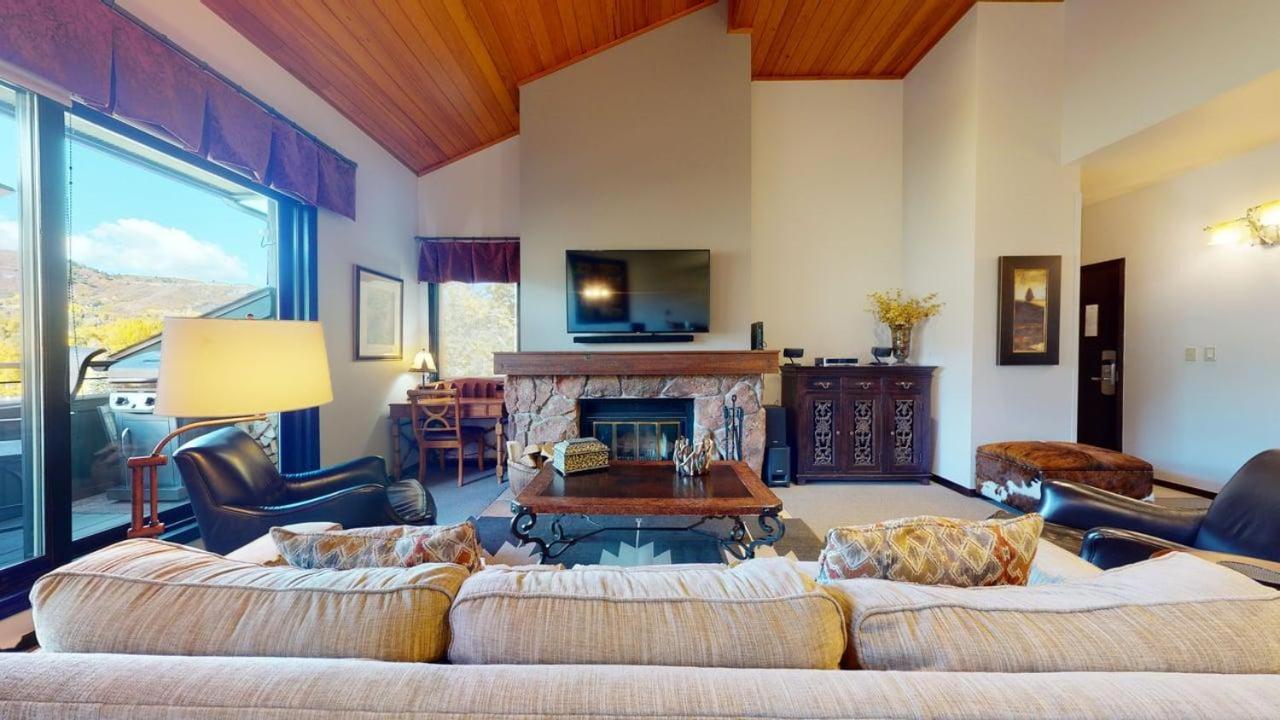 Villas at Snowmass Club - 1635 photo 1