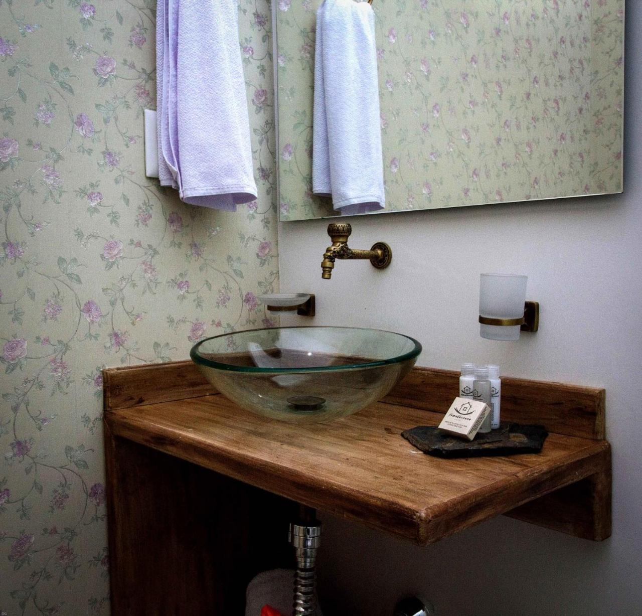 Standard Twin Room photo 2