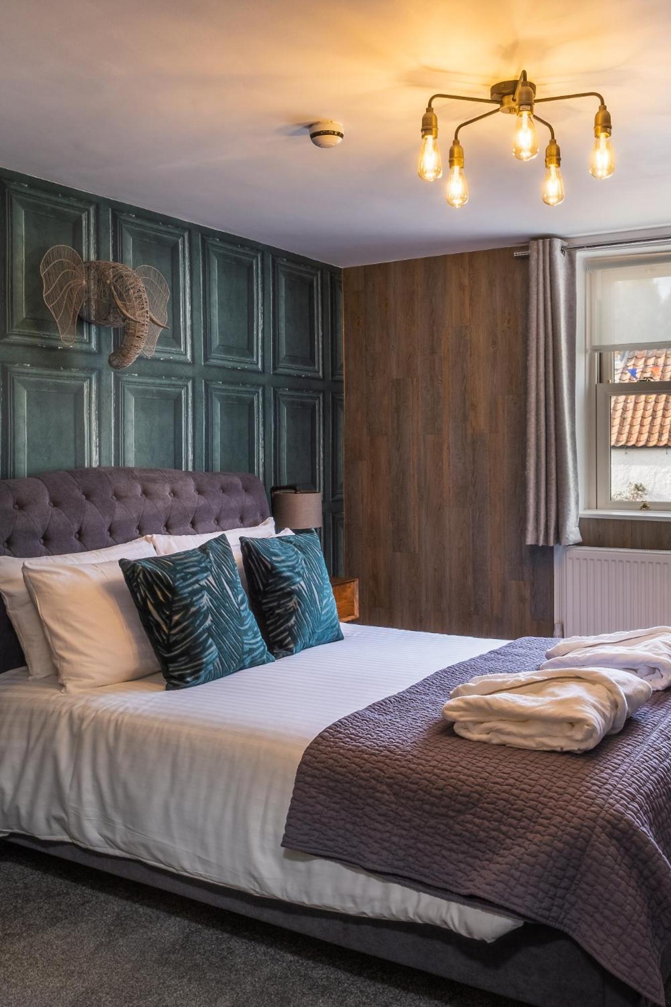 Superior King Room photo 1