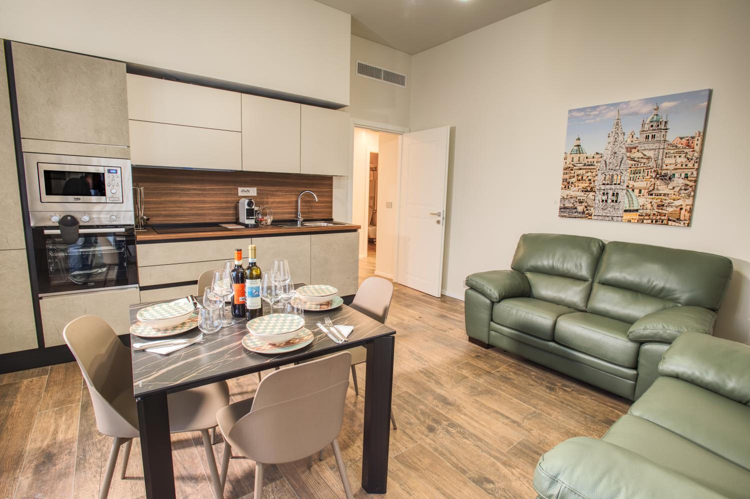 Two-Bedroom Deluxe Apartment photo 3