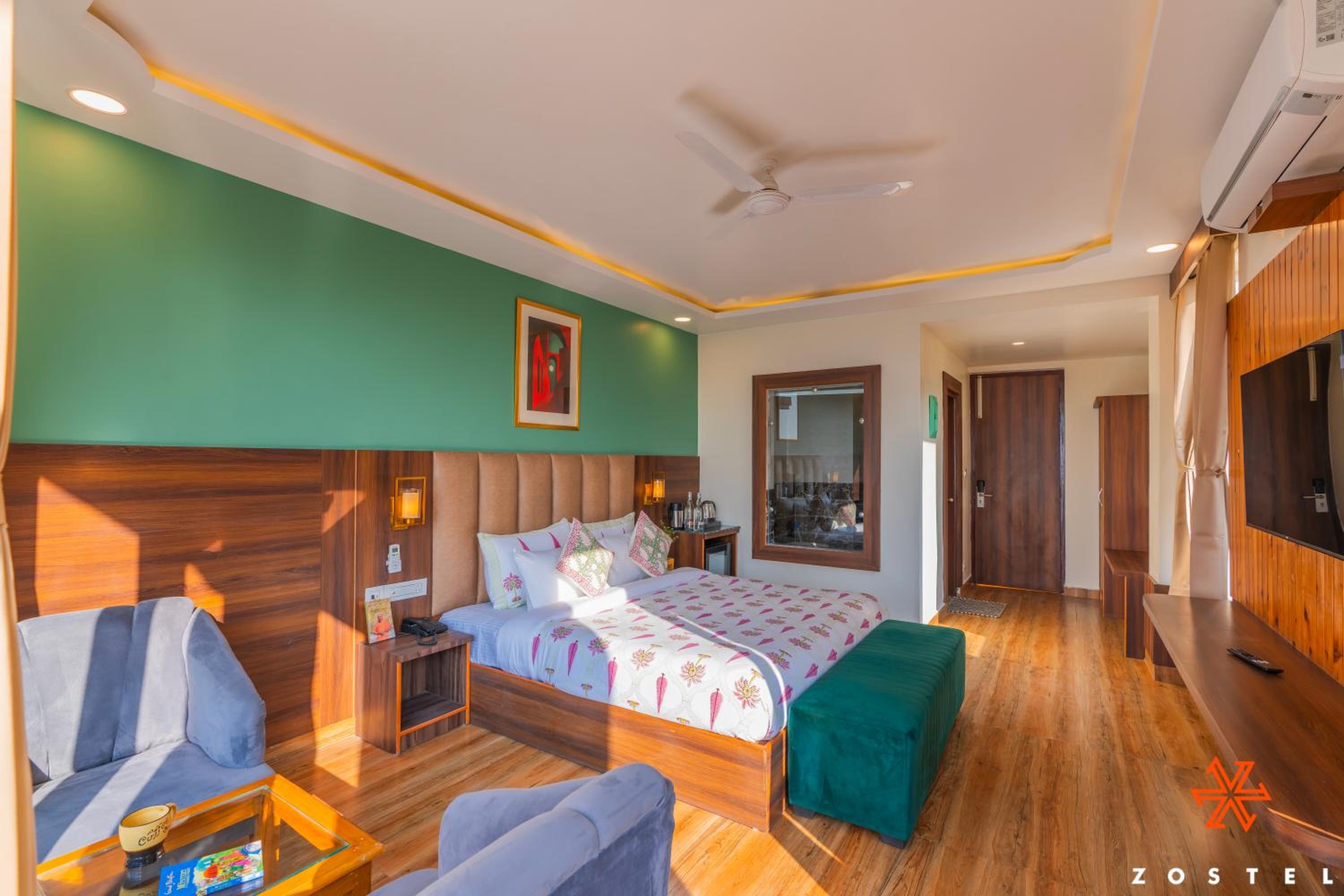 Deluxe Room (with balcony and valley view) - Photo 7