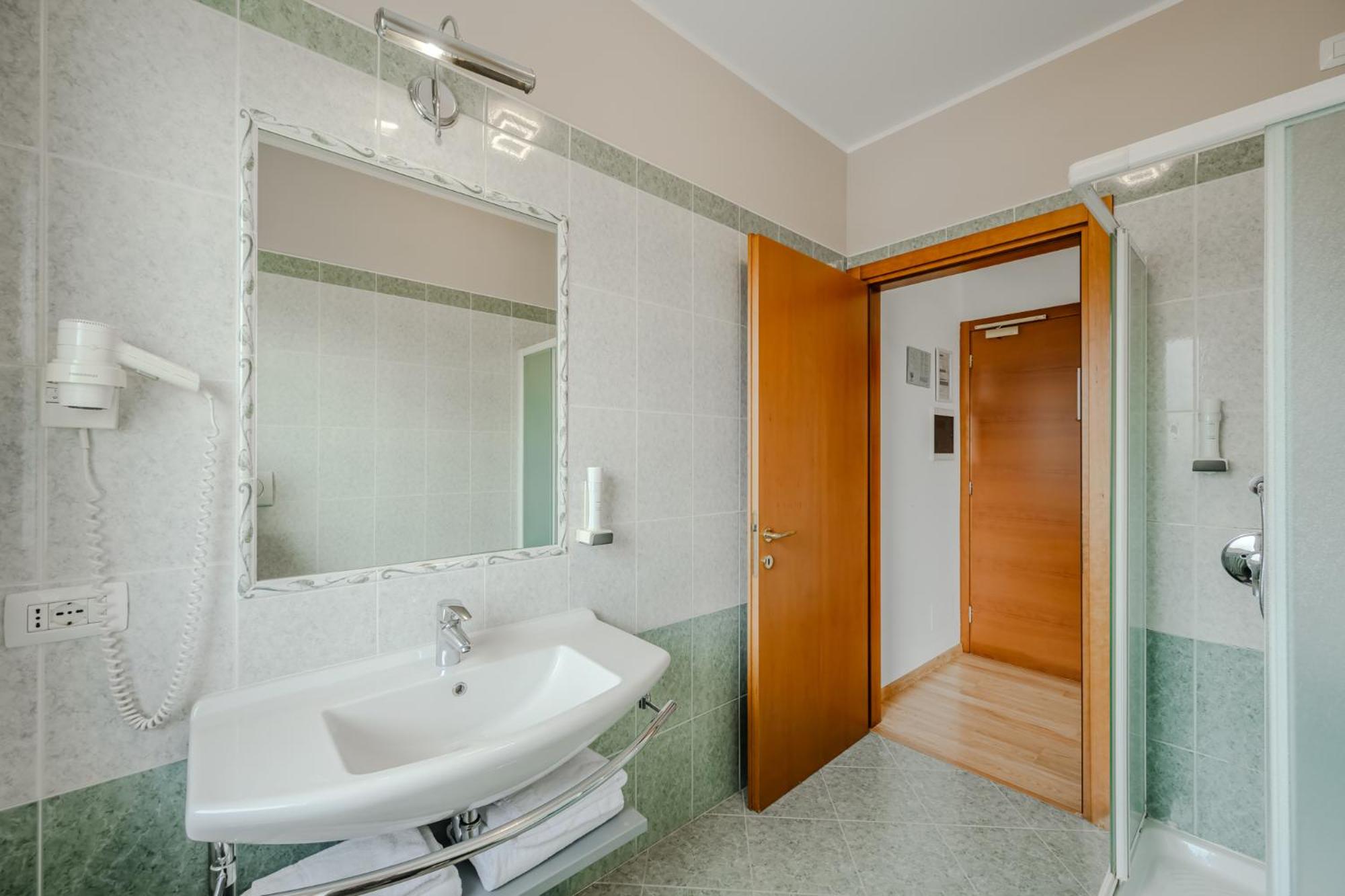 Comfort Triple Room photo 1