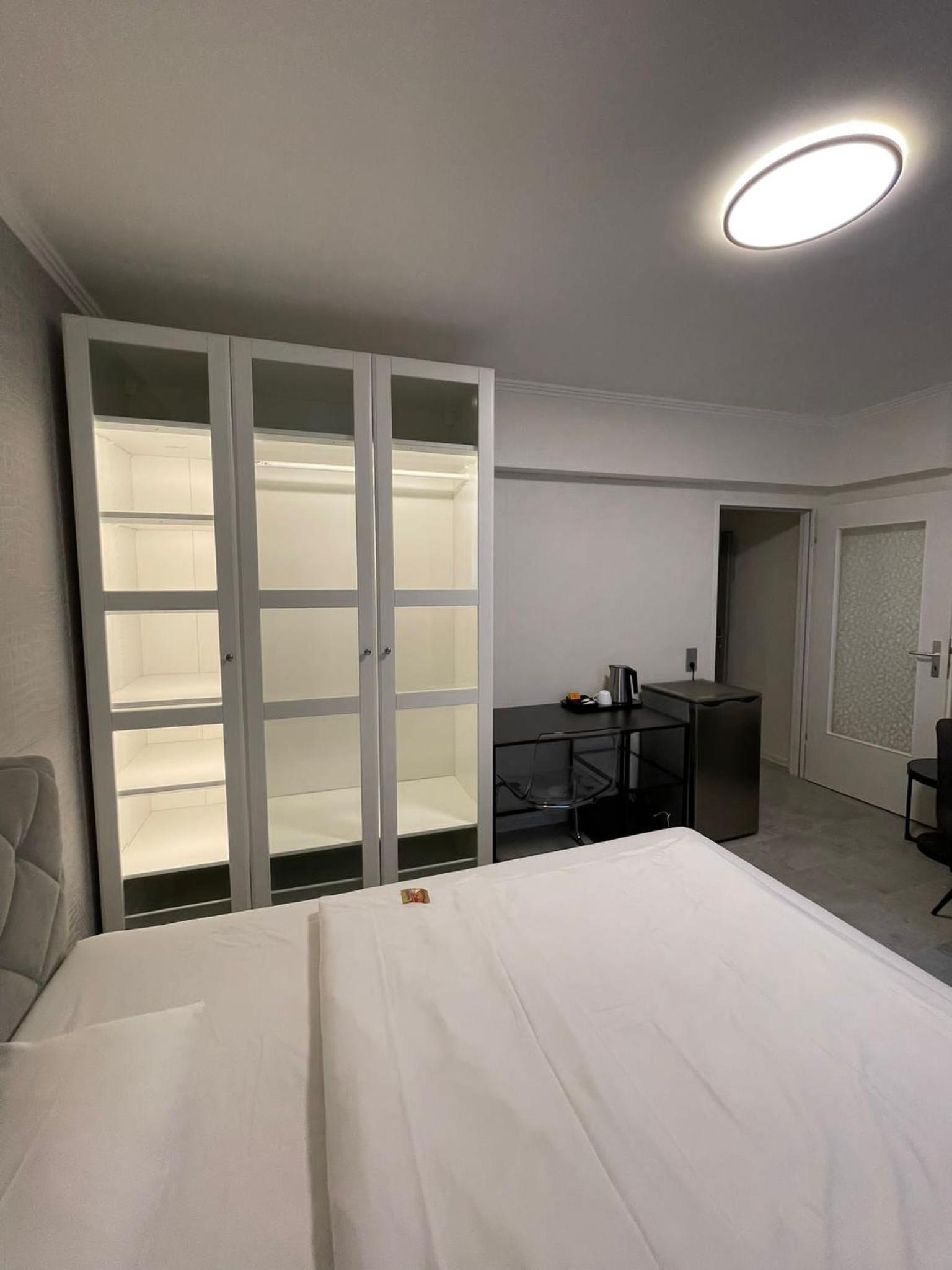 Standard Single Room - Lower Ground Floor