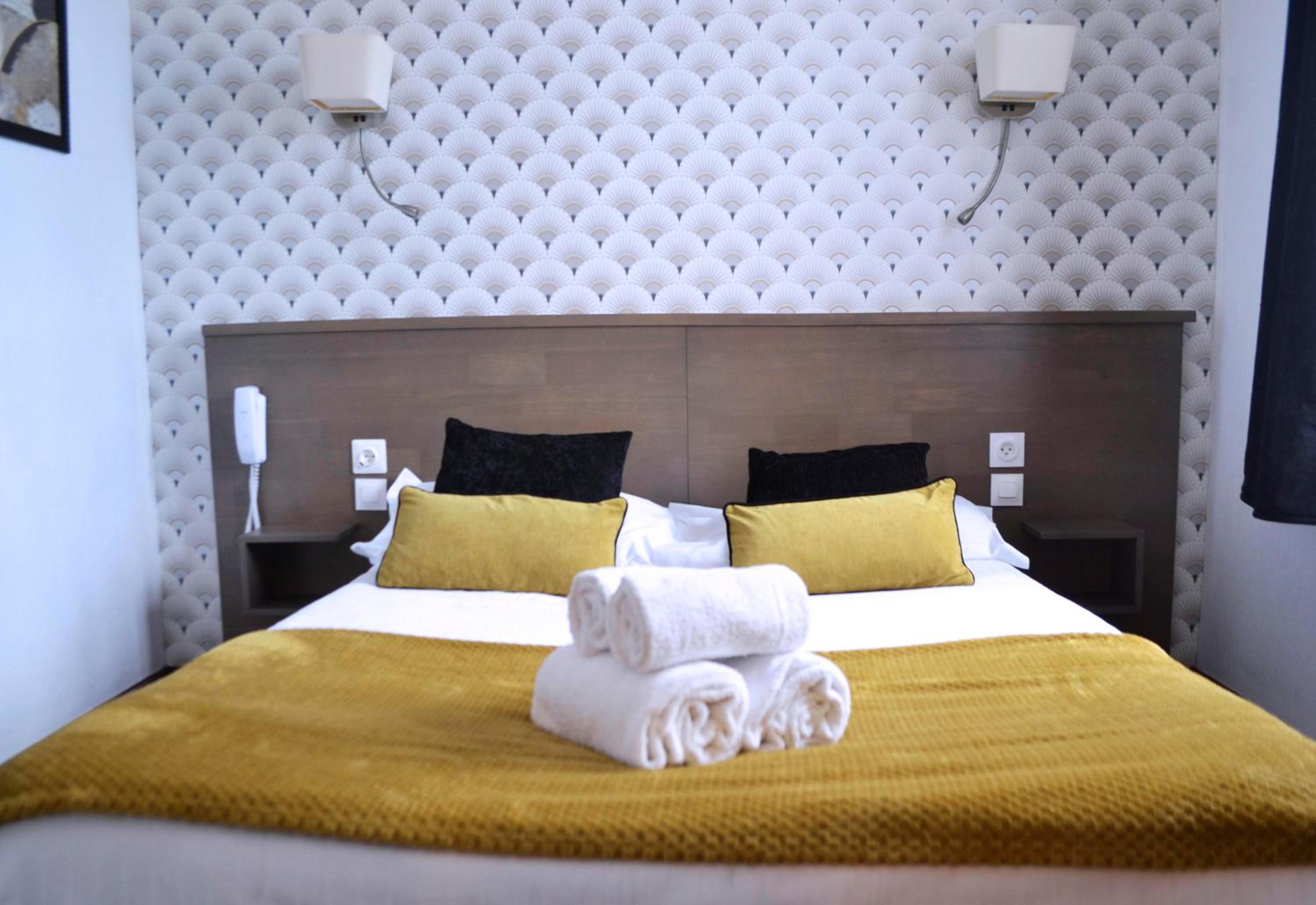 Small Double Room photo 1
