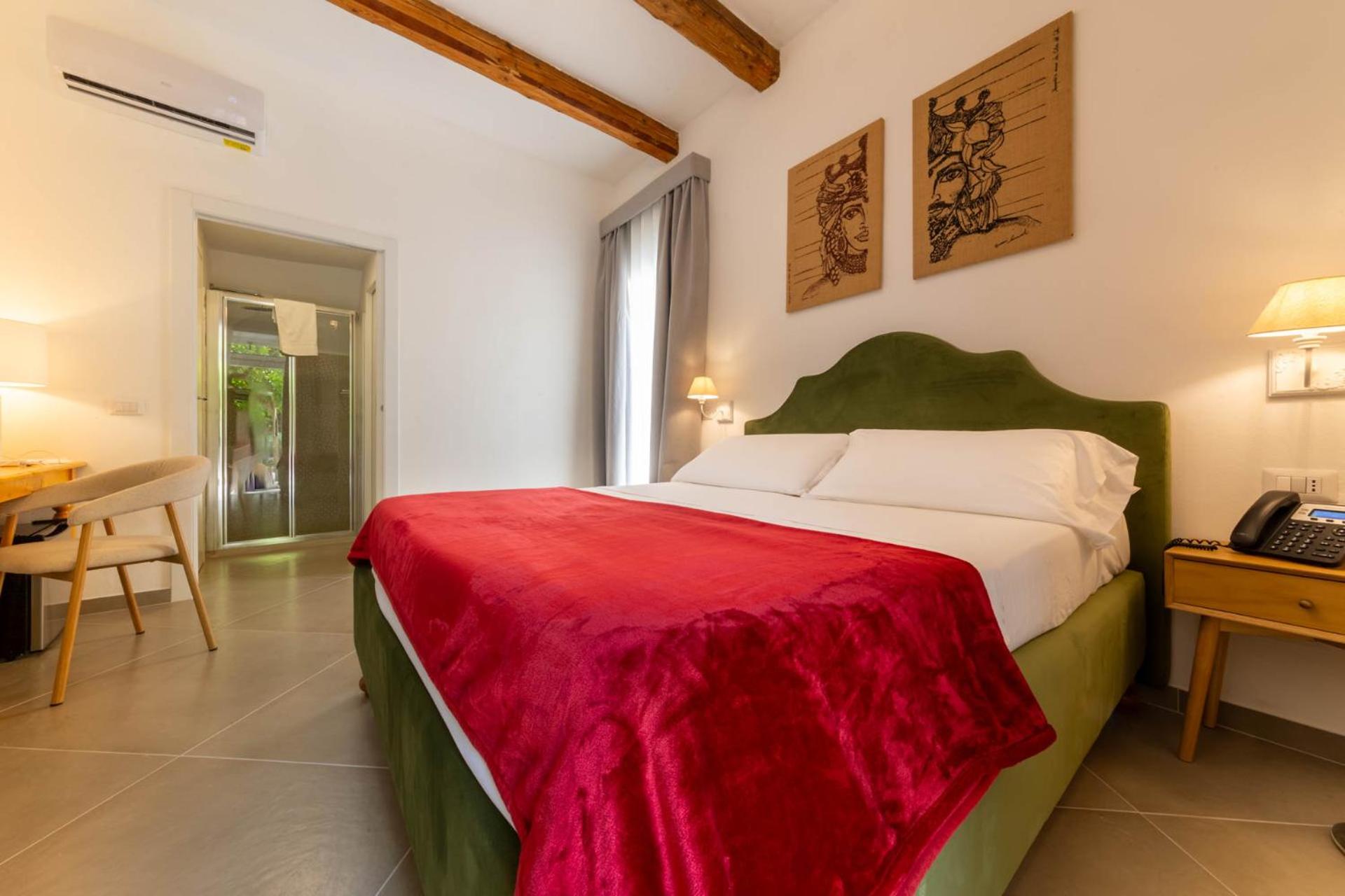 Standard Double Room- Dependance 80 m