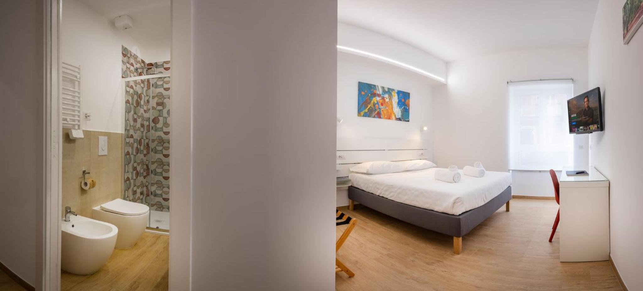 Deluxe Double Room with Shower