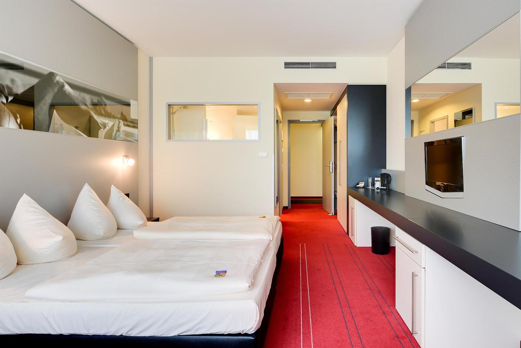 Double Room - Photo 3