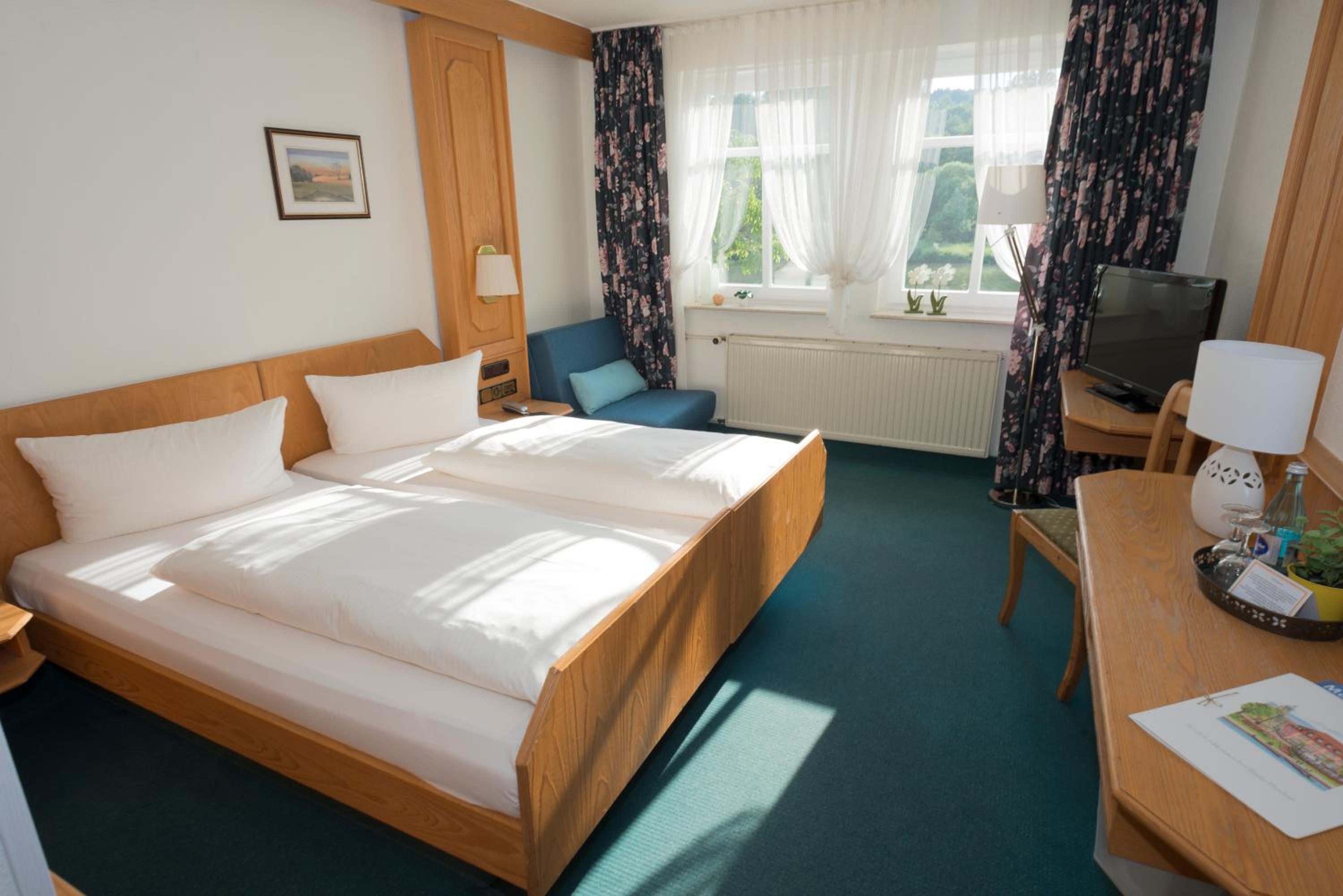 Double Room - Photo 6