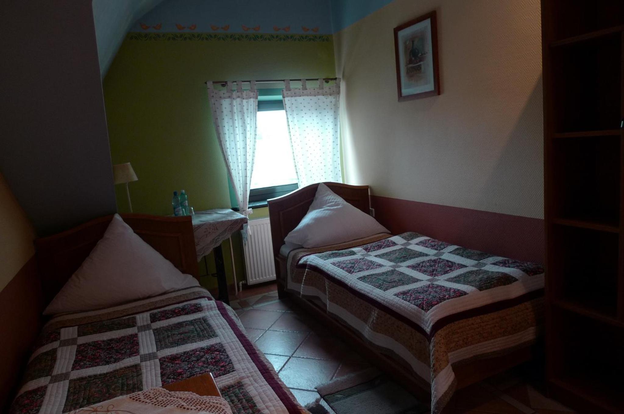 Twin Room photo 1
