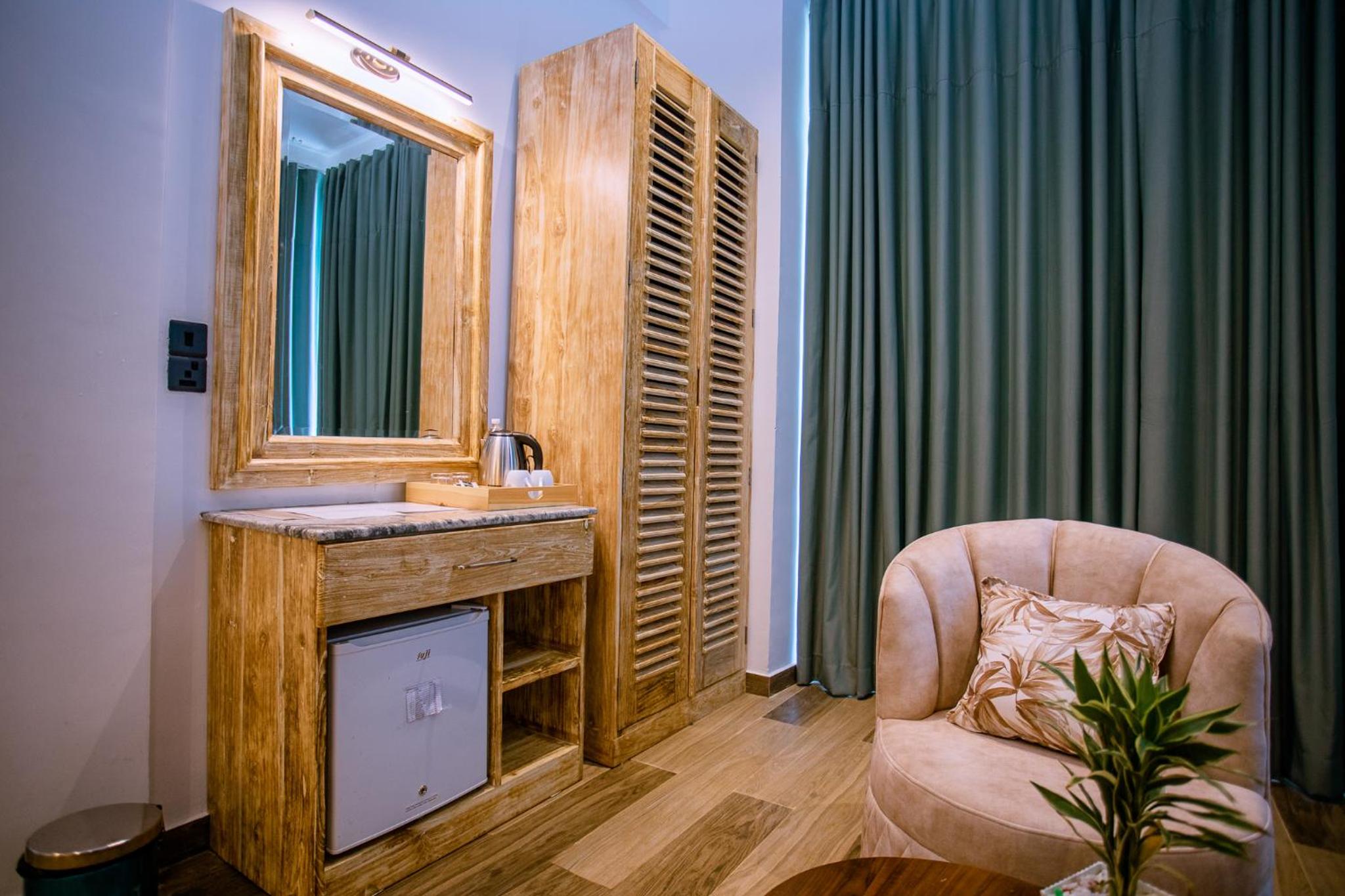 King Suite with Ocean View - Photo 1