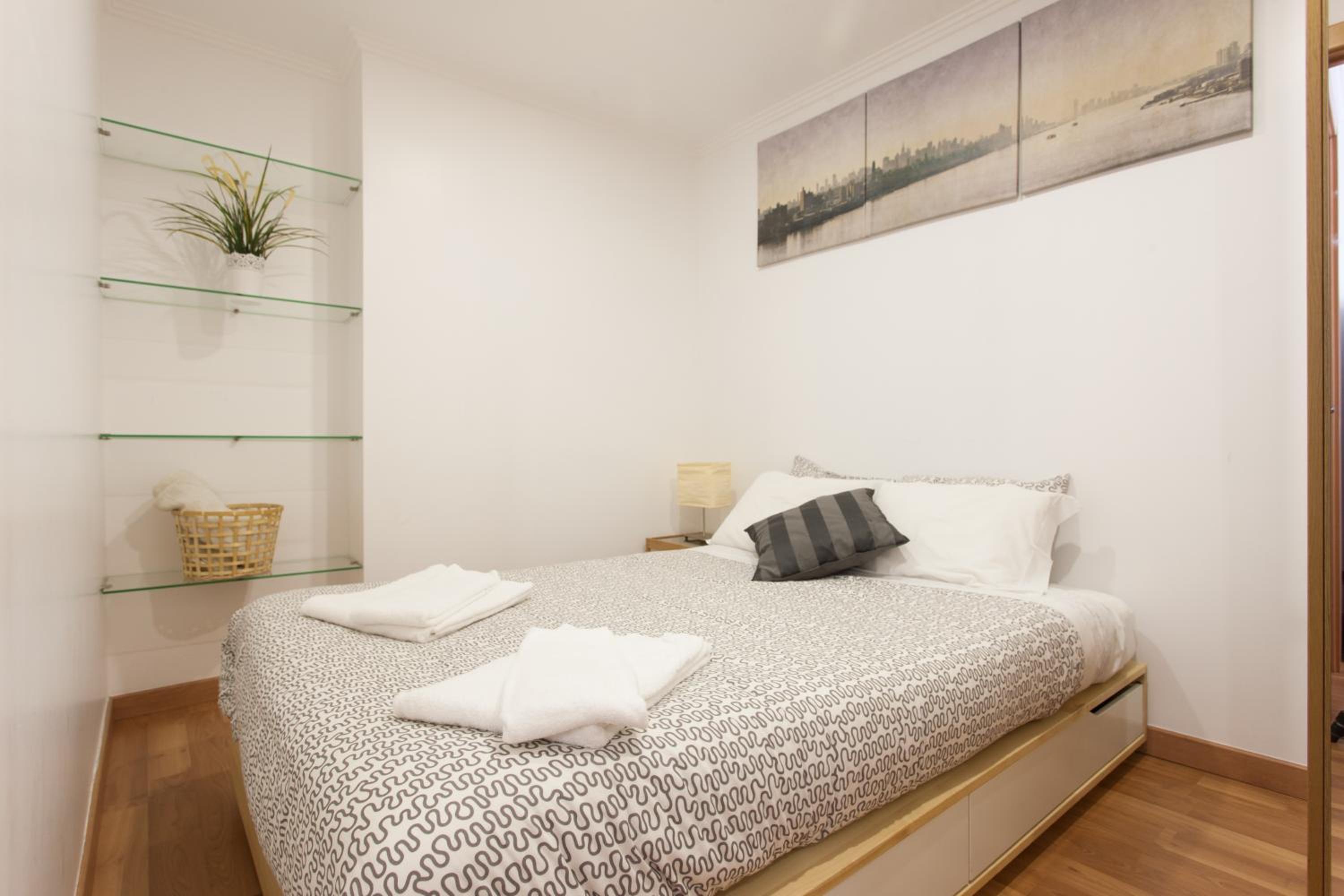 Apartment - Photo 8