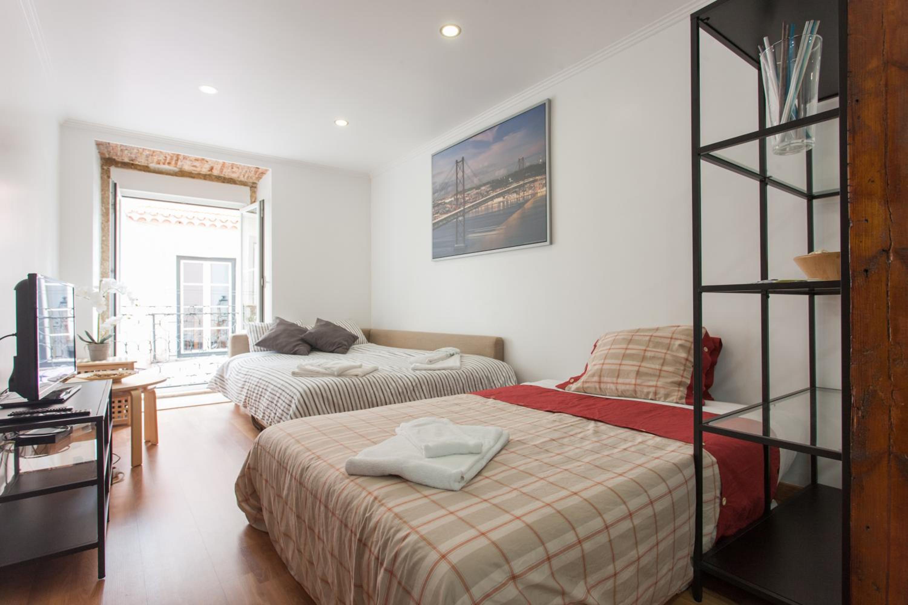 Apartment - Photo 18