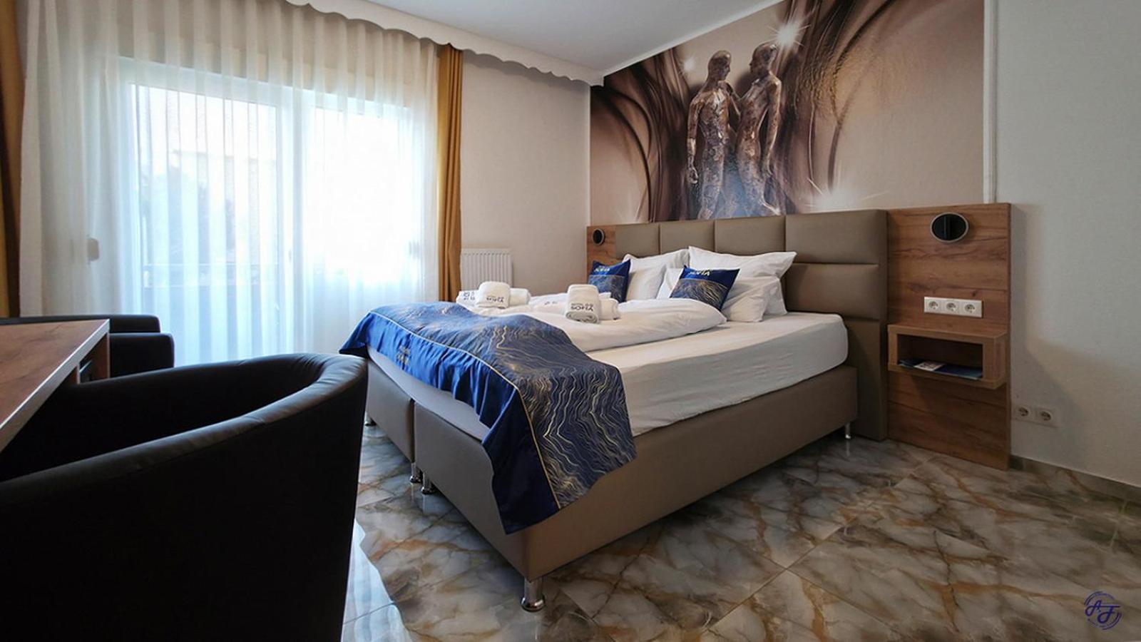 Single Room with Balcony photo 2