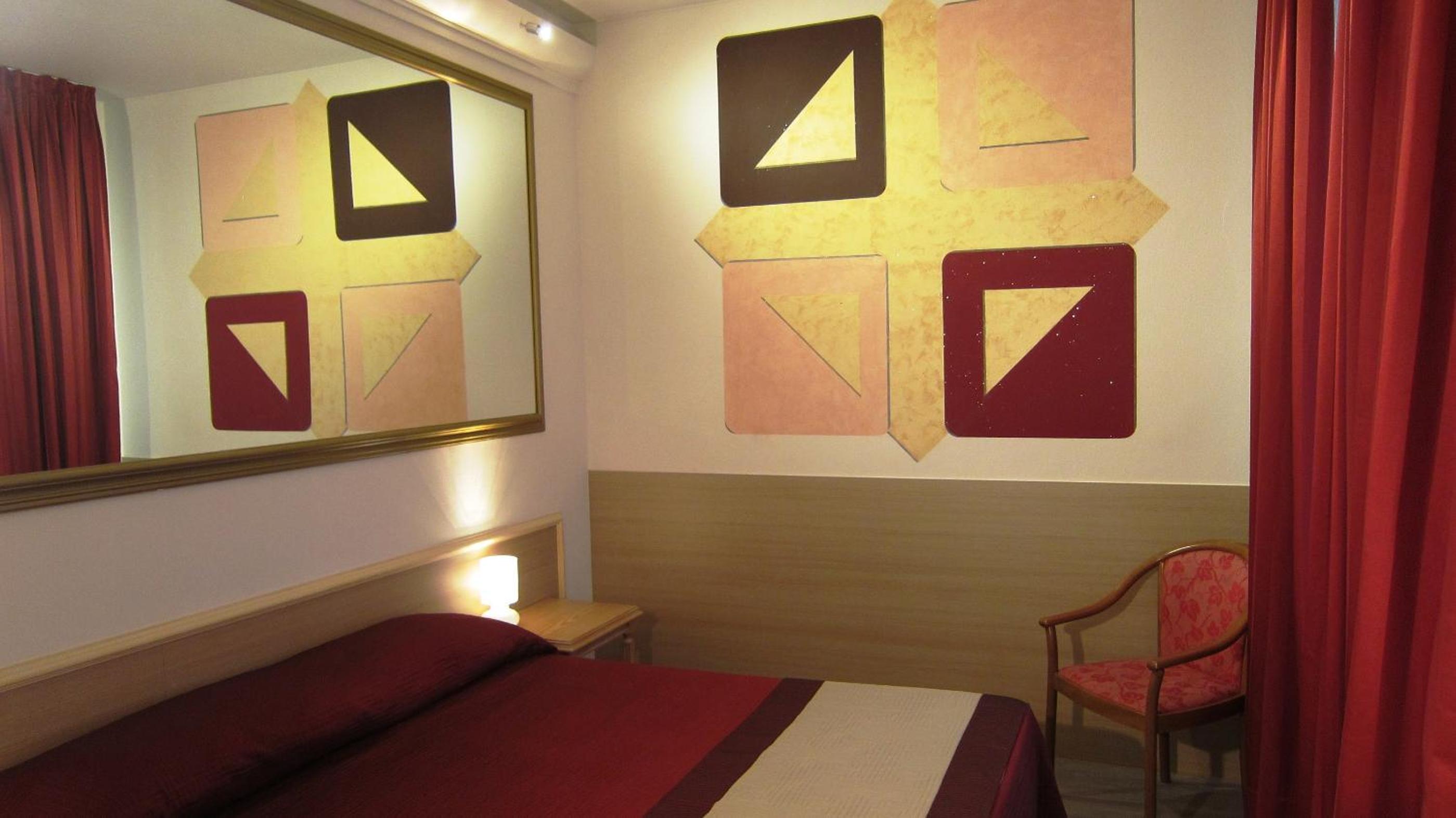 Double Room - Photo 2