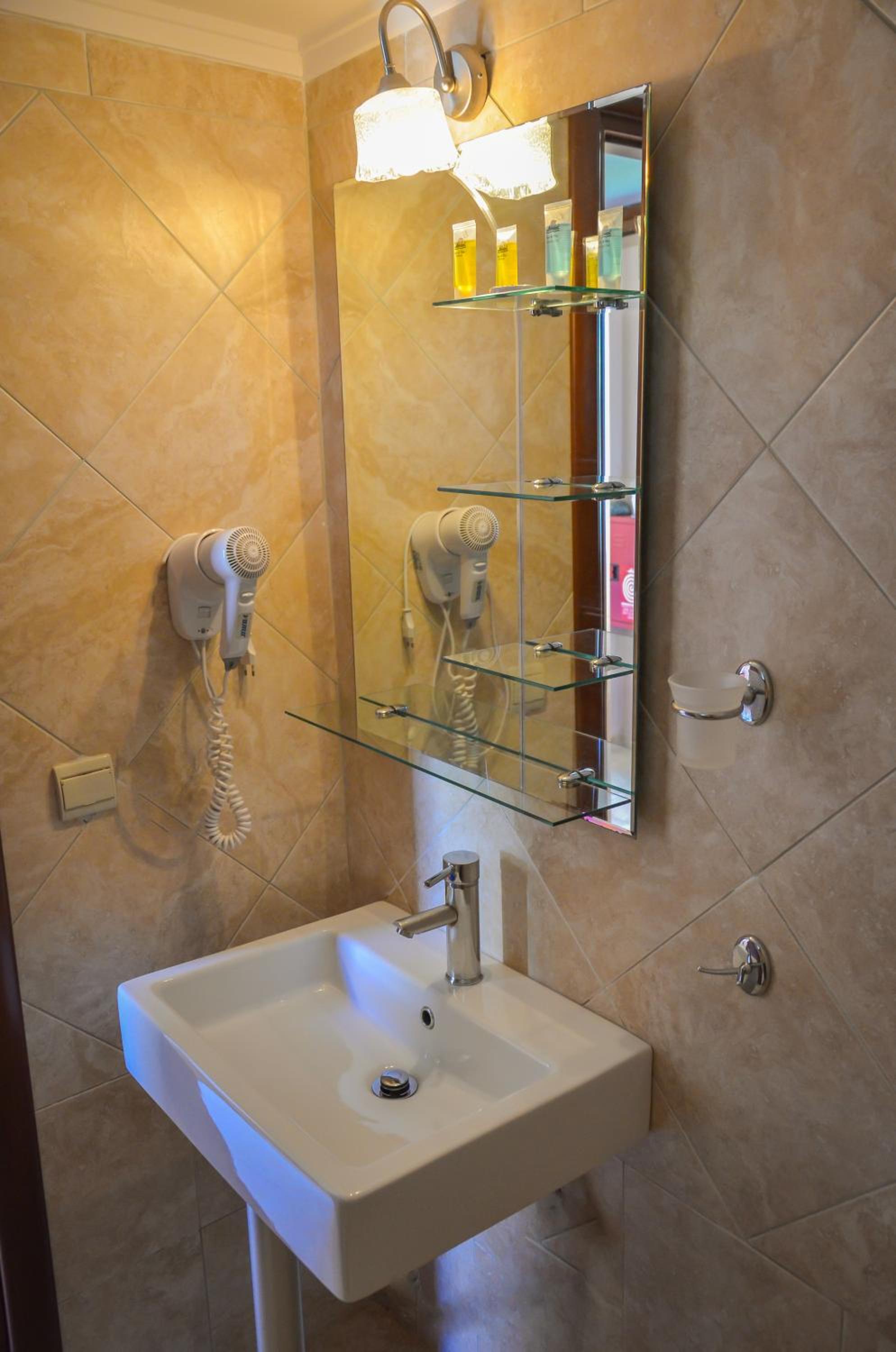 Superior Suite photo 3