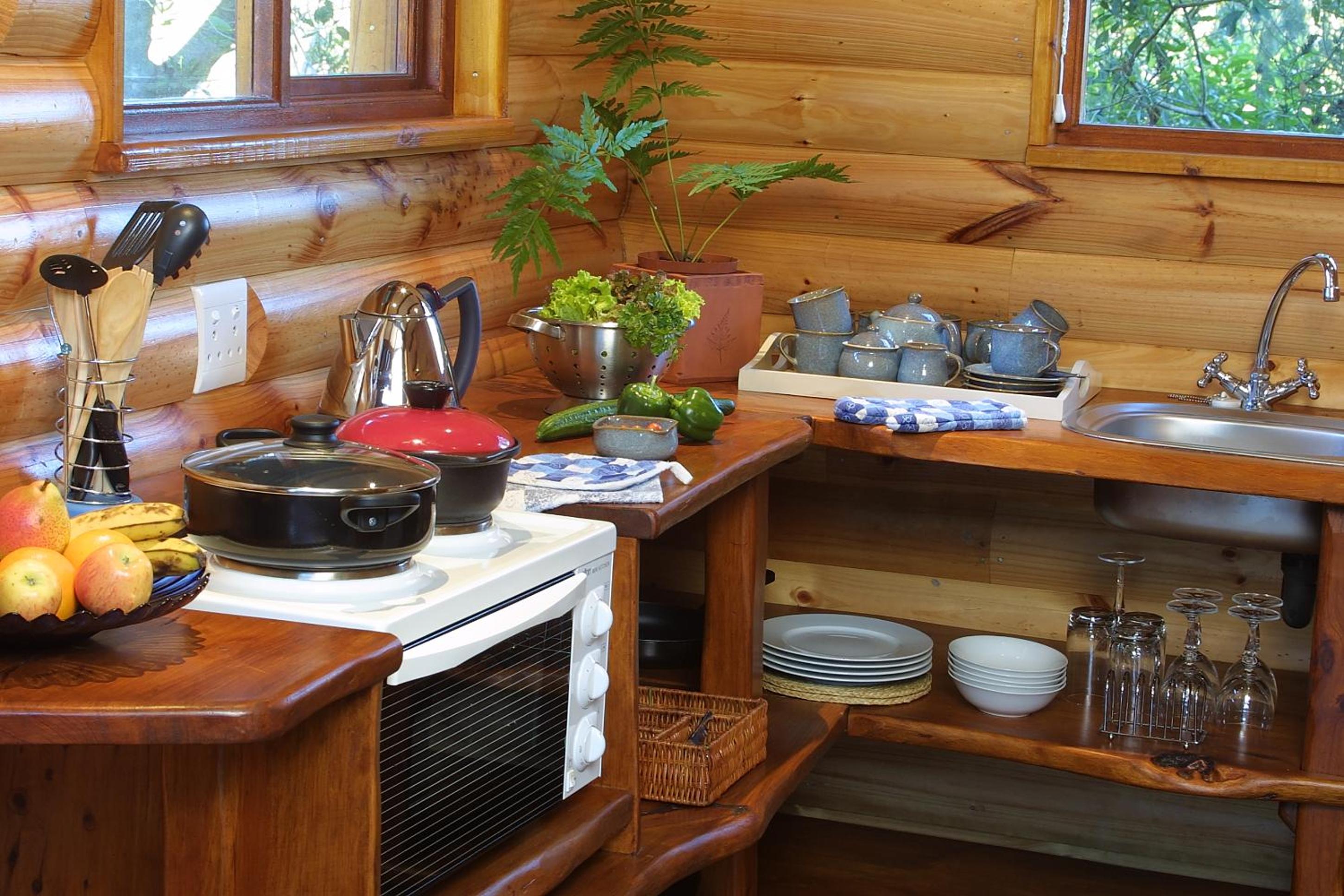 Family Chalet - 2 Adults & 2 Children - Photo 2