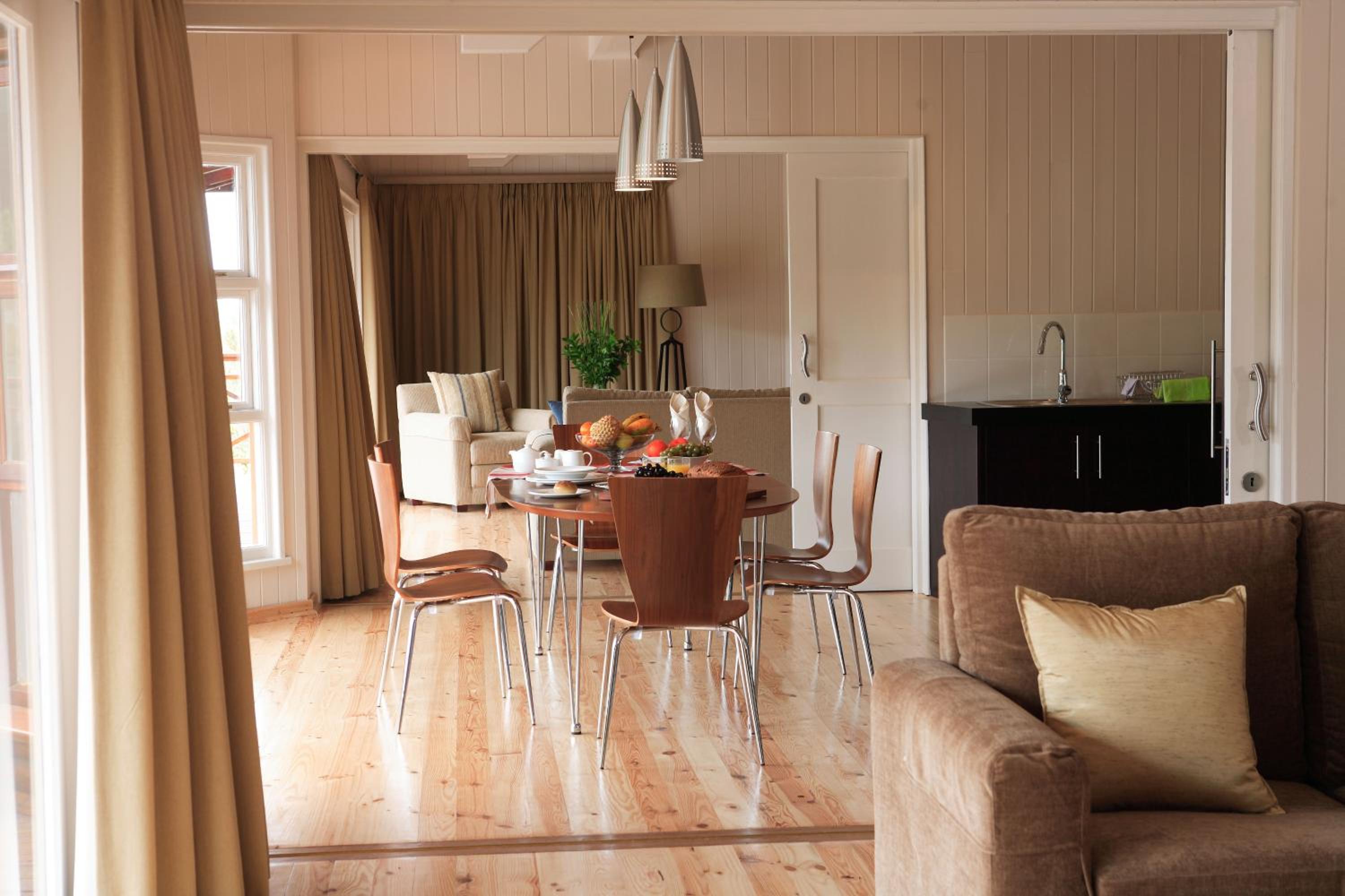 Luxury Two-Bedroom Chalet with Private Pool - Photo 4