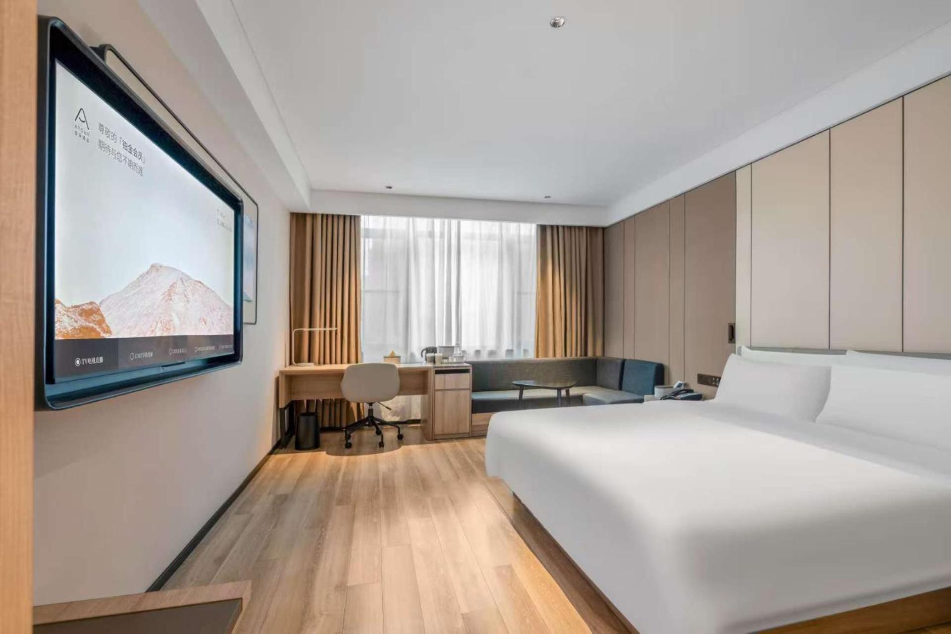 Standard Suite - Photo 5