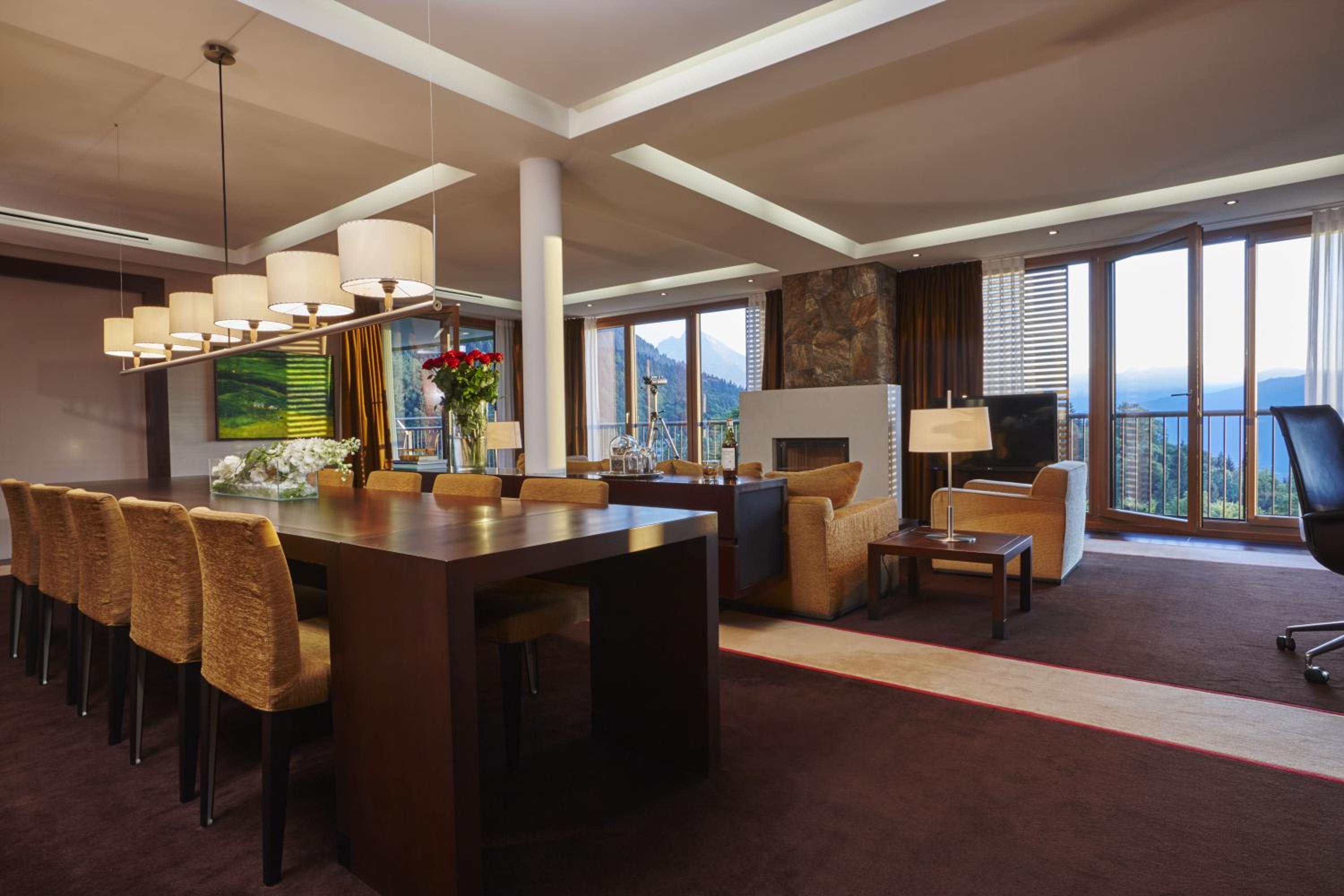 Suite Suite