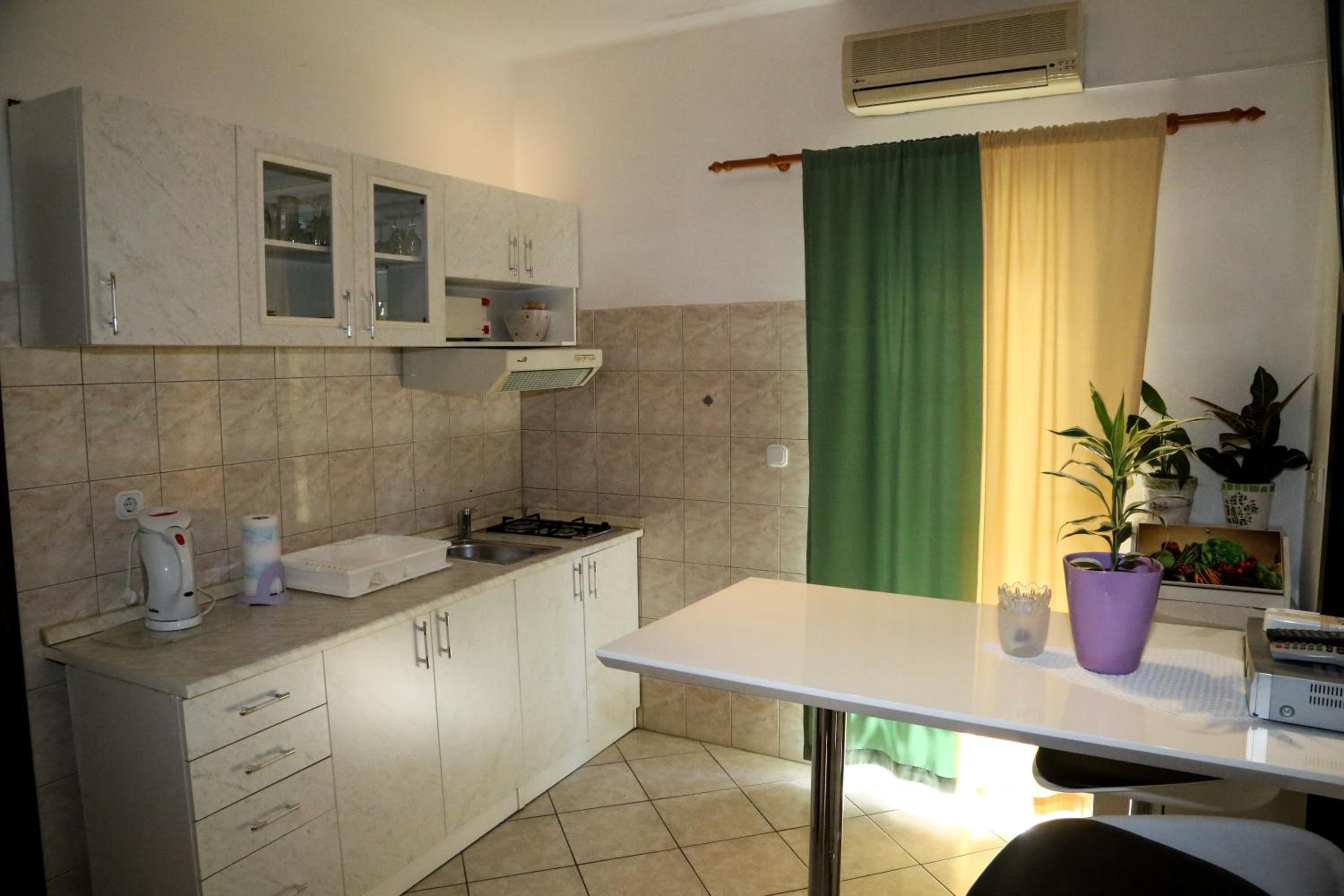 One-Bedroom Apartment with Balcony photo 1