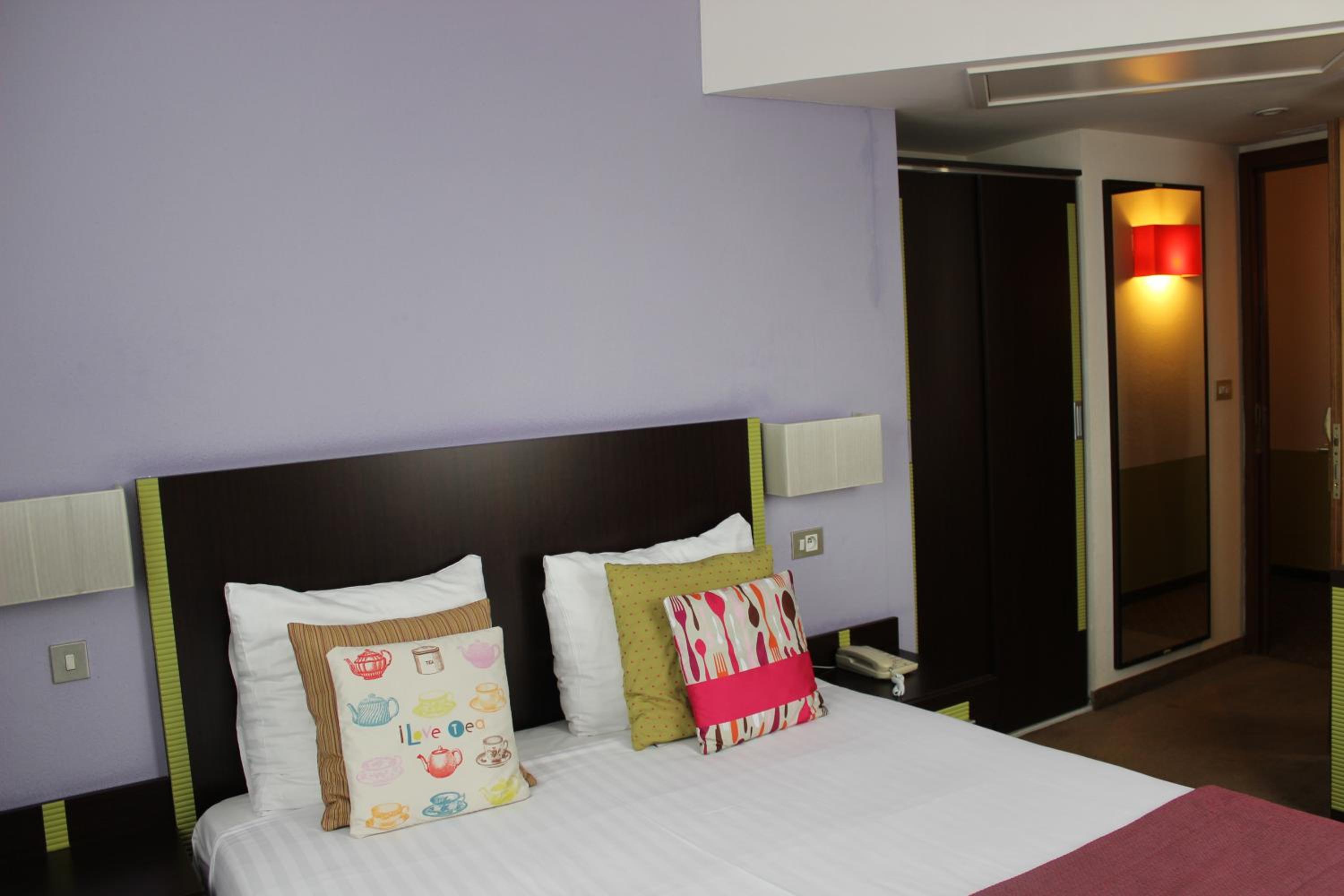 Standard Double Room - Photo 3