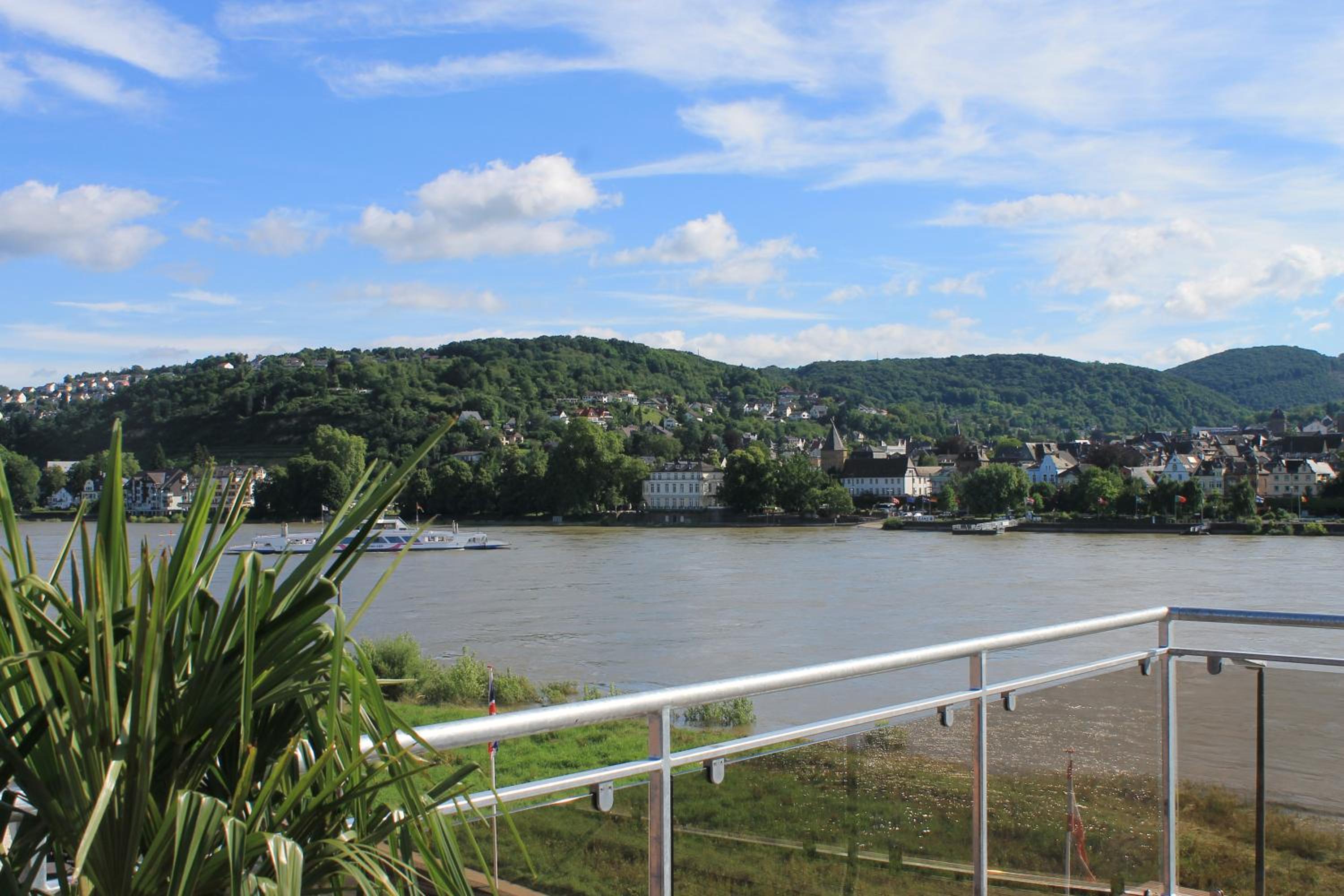 Comfort Double Room with roof terrace and rhine view - Photo 2