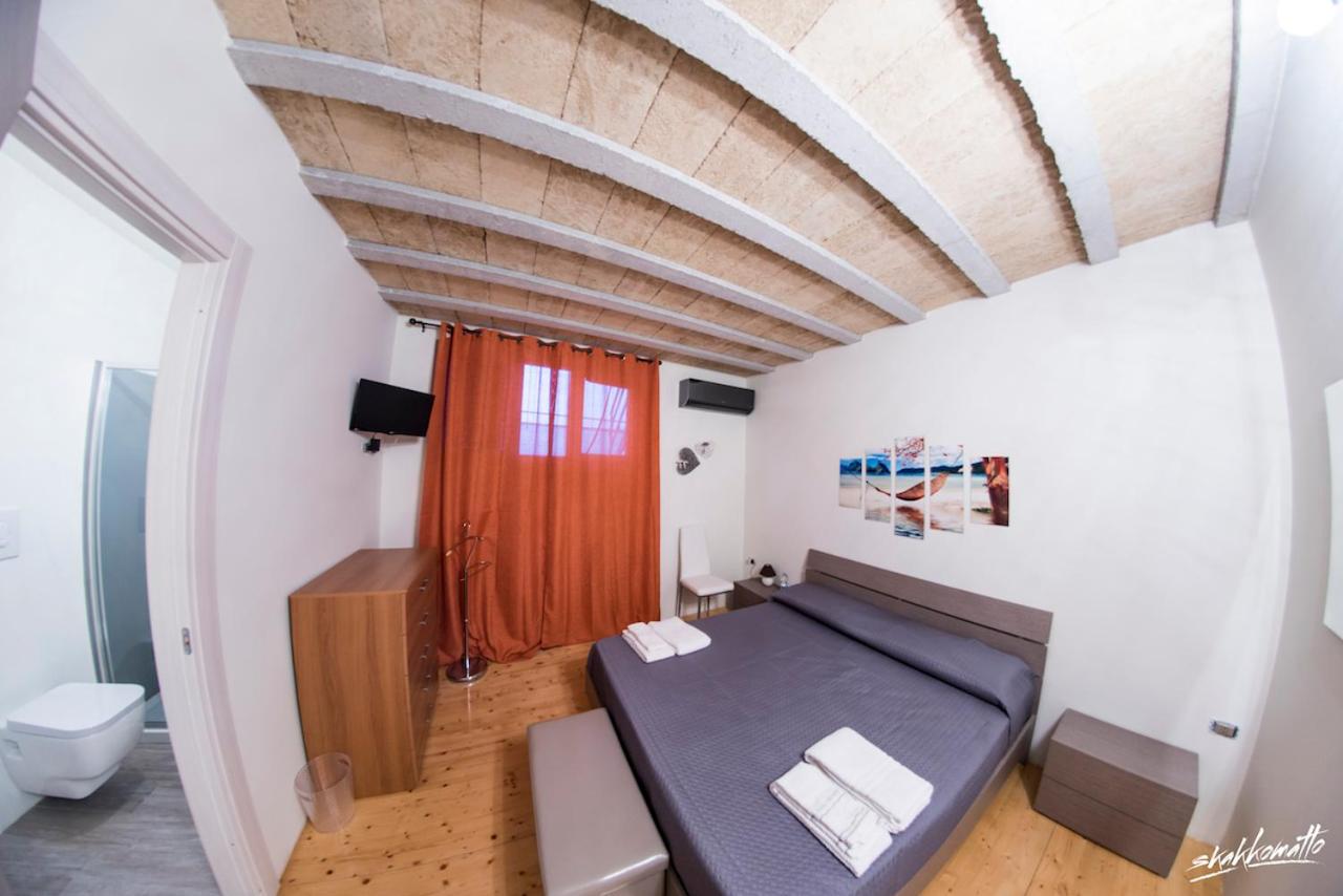 Double Room with Private Bathroom photo 1