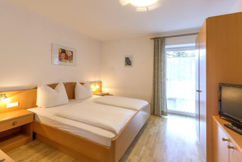 Apartment photo 3
