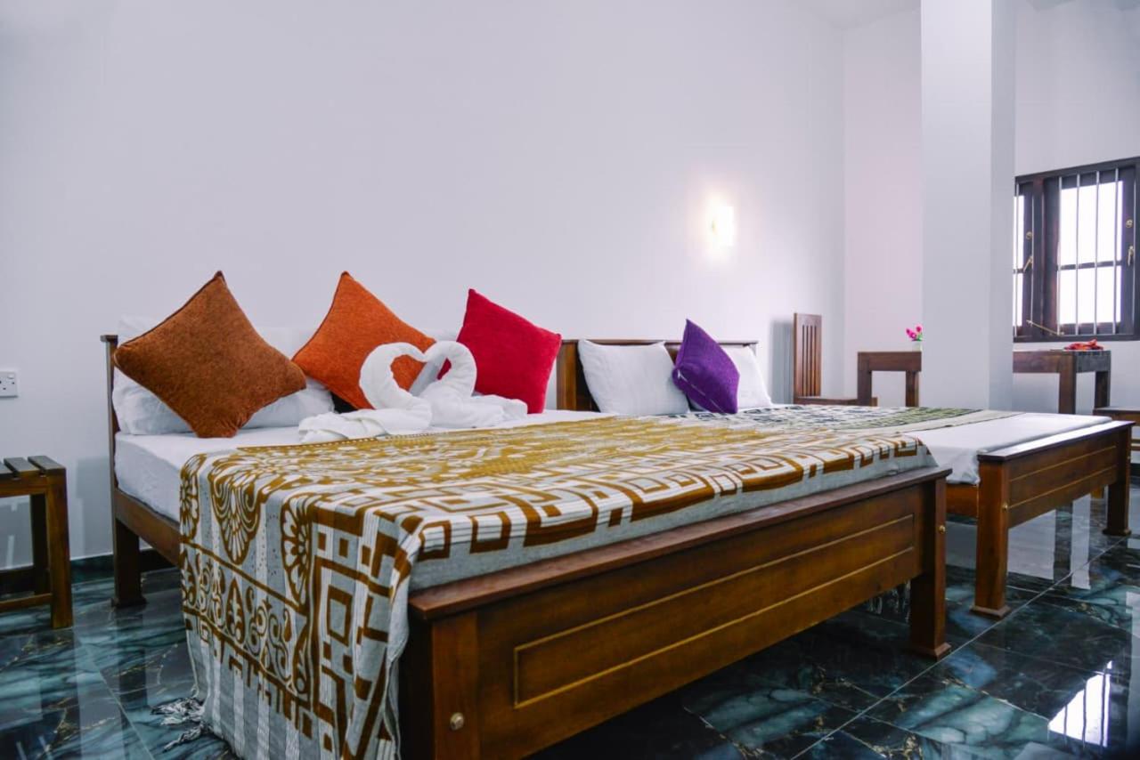 Deluxe Family Room - Photo 5