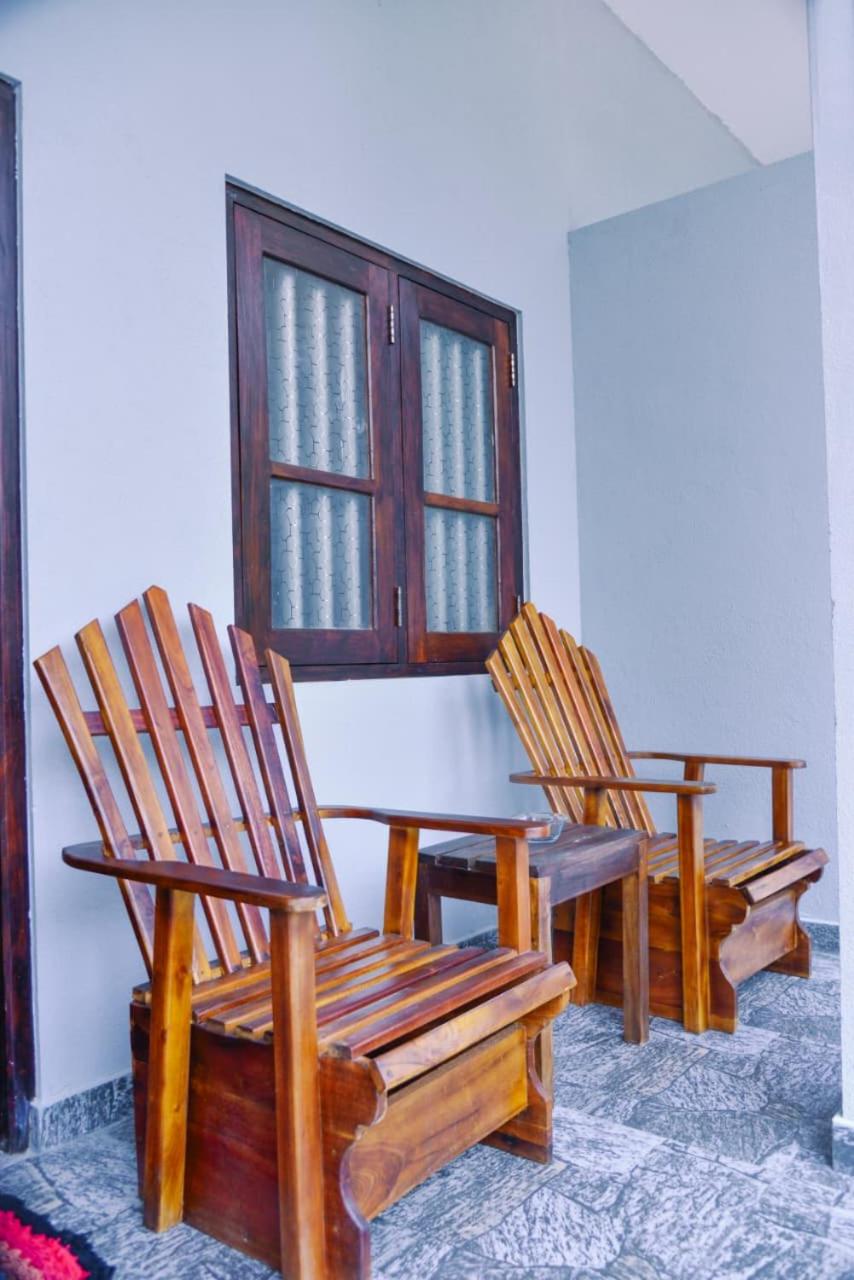 Deluxe Family Room - Photo 8