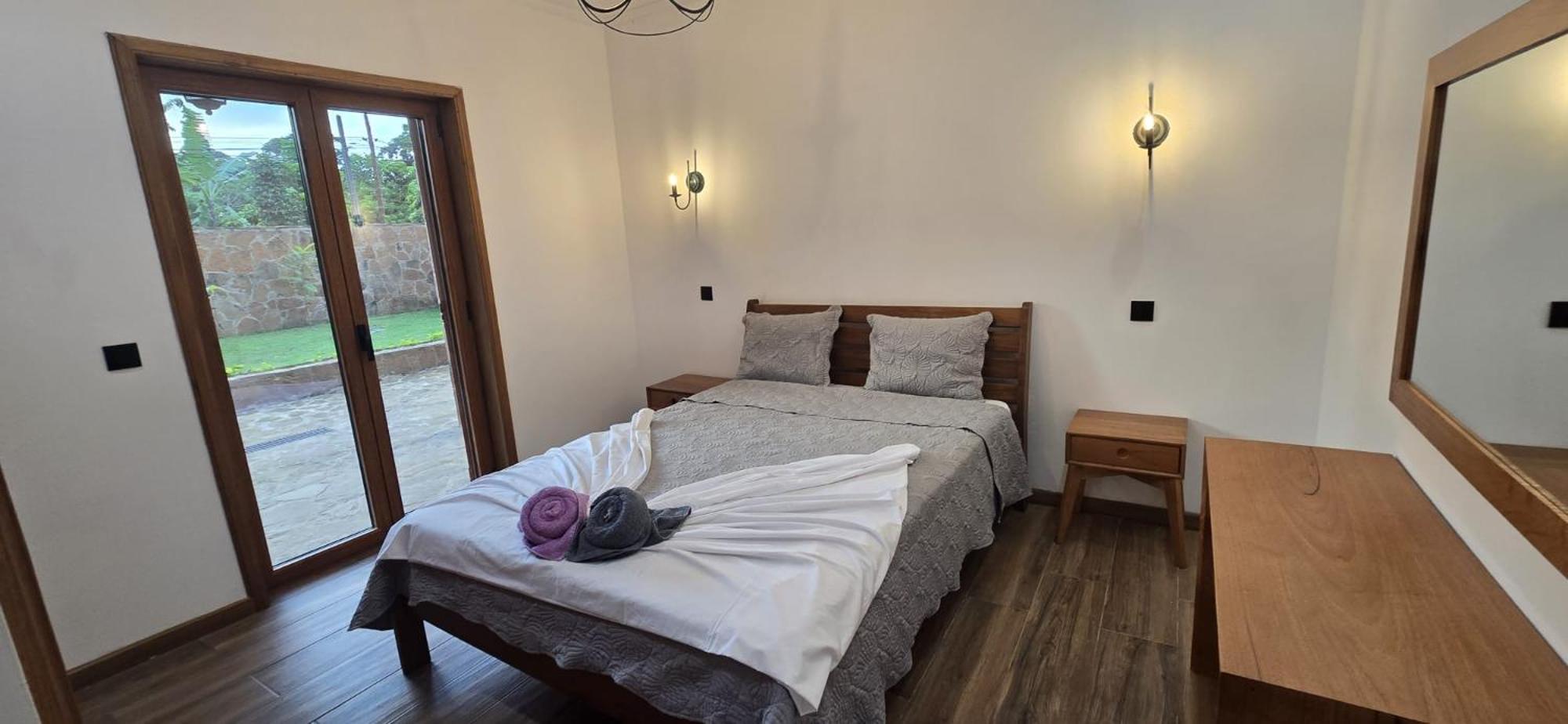 Two-Bedroom House photo 2