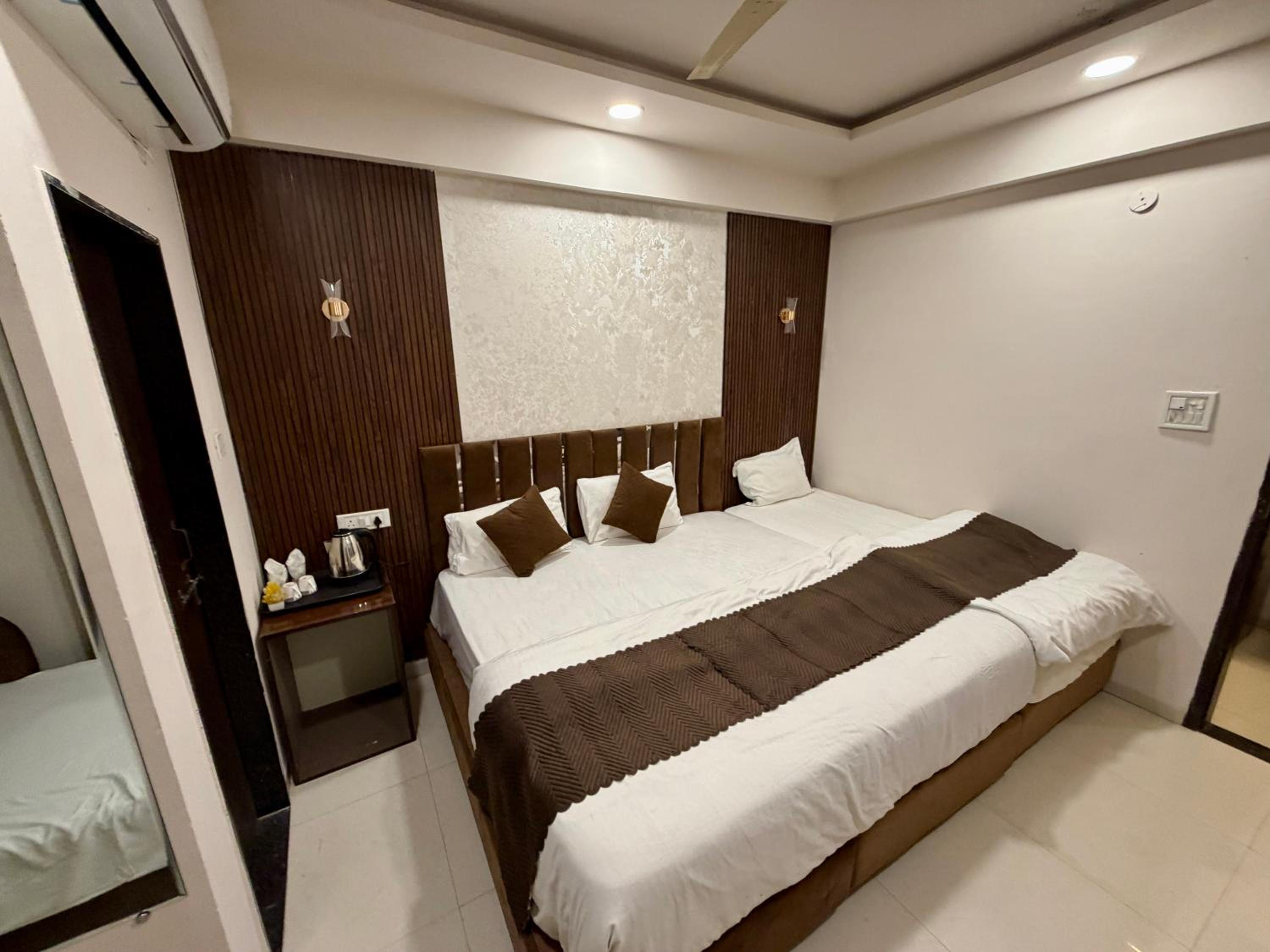 Family Suite - Photo 9